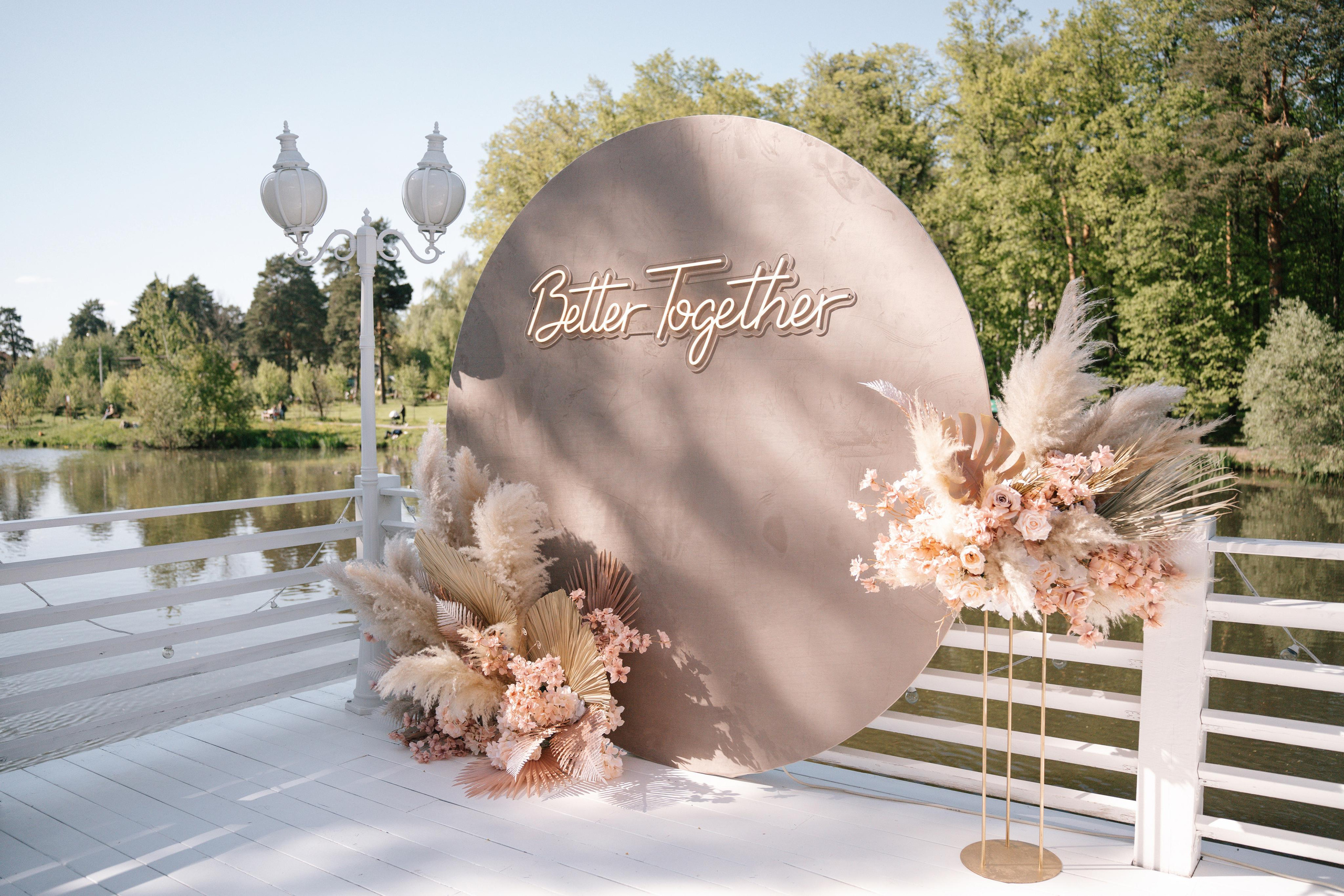 Свадебная фотосессия для Влады и Юрия в отеле Милан