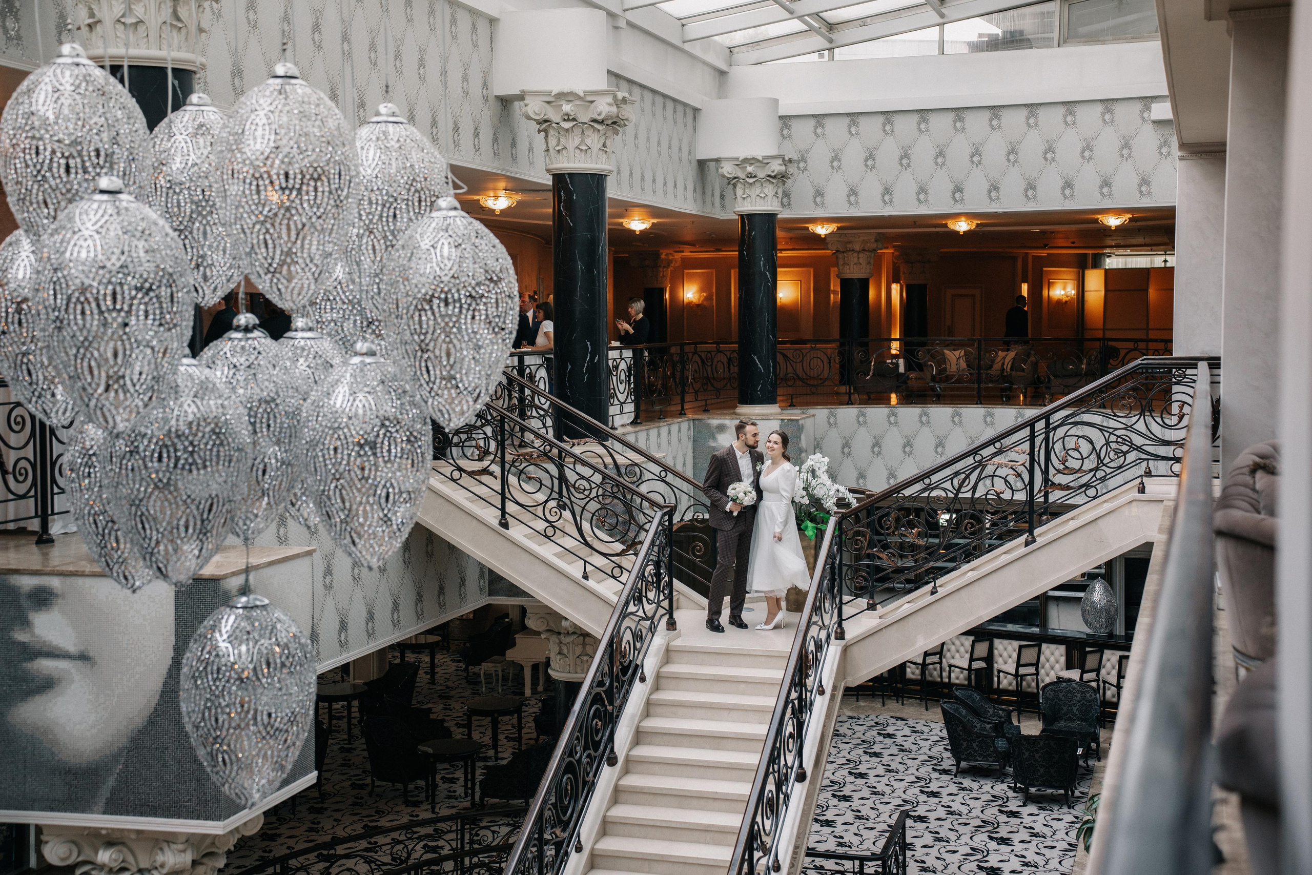 Свадебная фотосессия для Влады и Юрия в отеле Милан