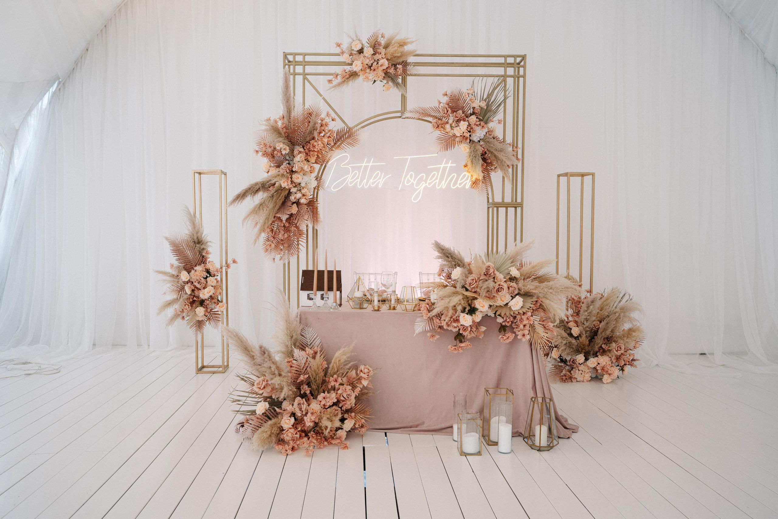 Свадебная фотосессия для Влады и Юрия в отеле Милан