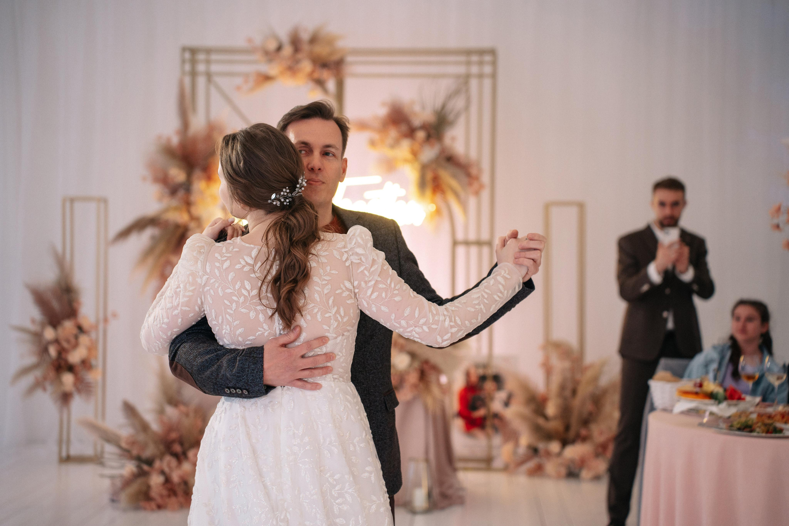 Свадебная фотосессия для Влады и Юрия в отеле Милан