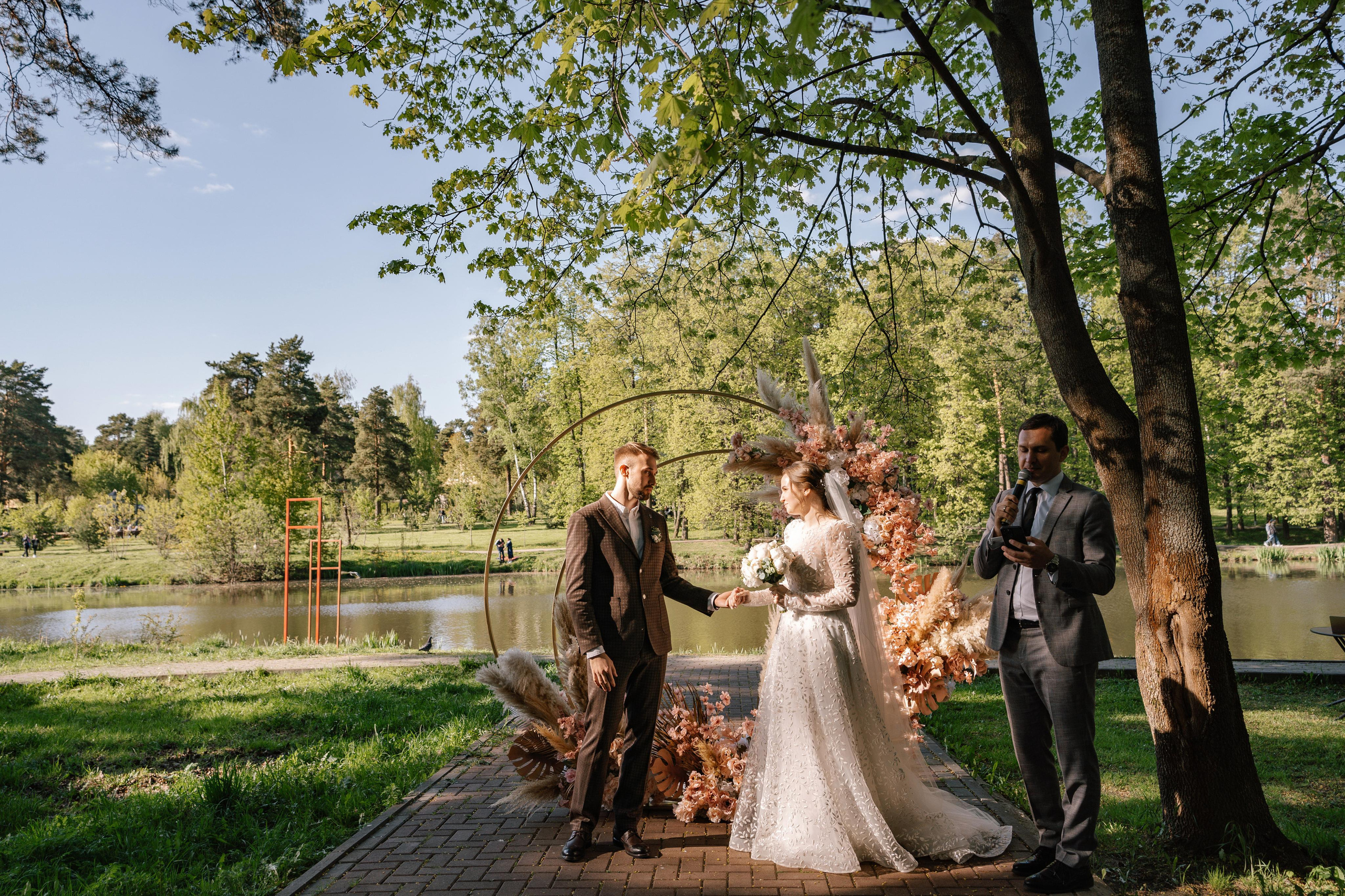 Свадебная фотосессия для Влады и Юрия в отеле Милан