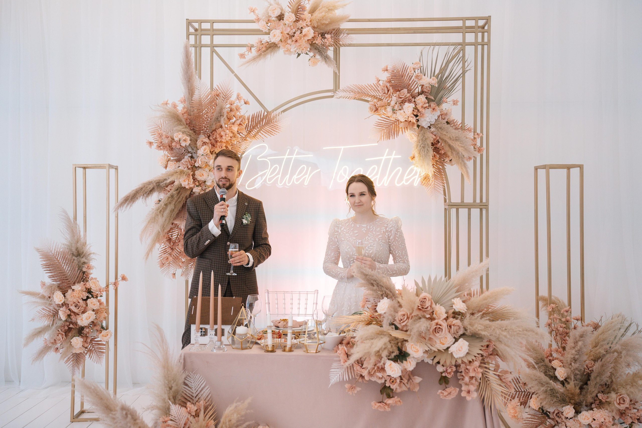 Свадебная фотосессия для Влады и Юрия в отеле Милан