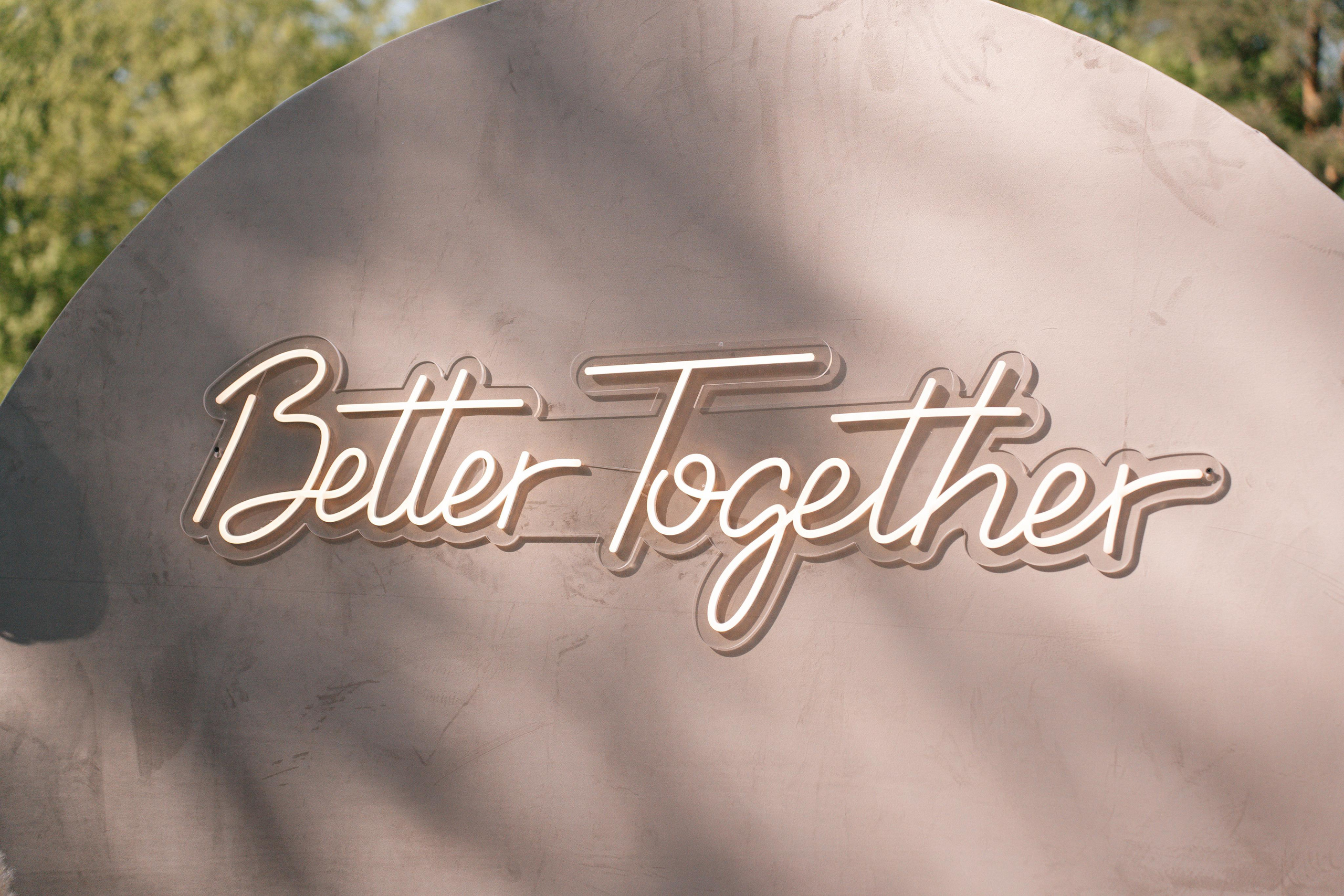 Свадебная фотосессия для Влады и Юрия в отеле Милан