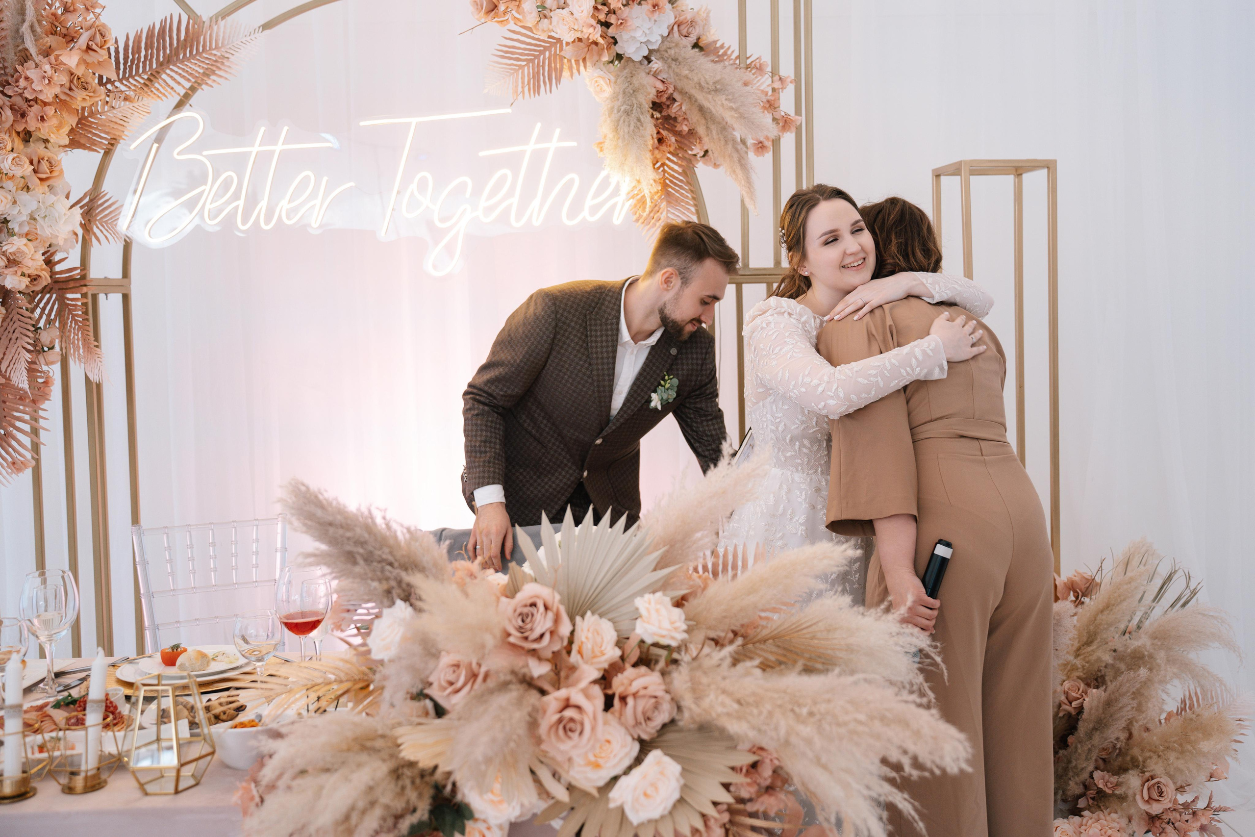 Свадебная фотосессия для Влады и Юрия в отеле Милан