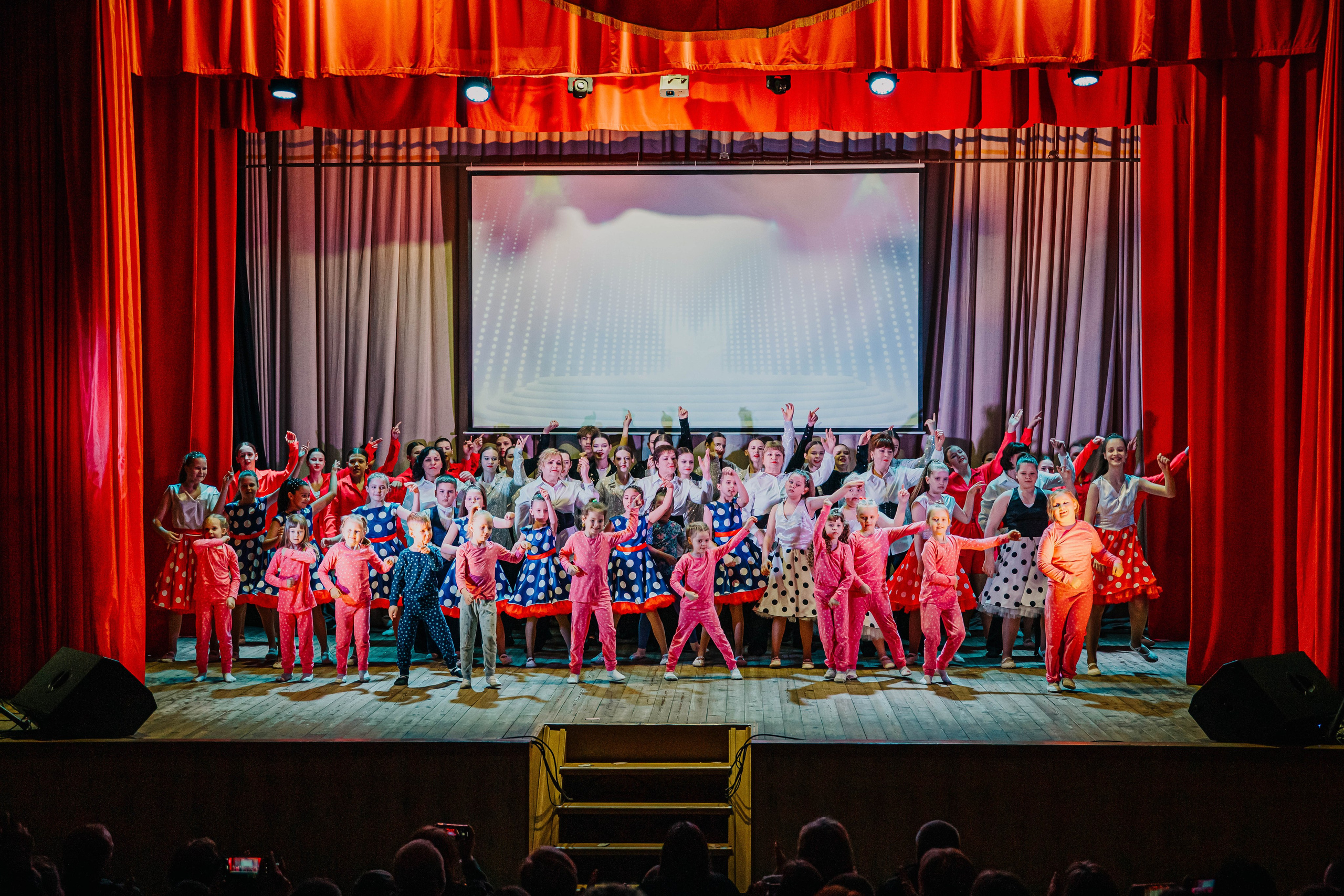Отчетный концерт хореографического коллектива Пульс!. Фотограф Дарья Маташкова