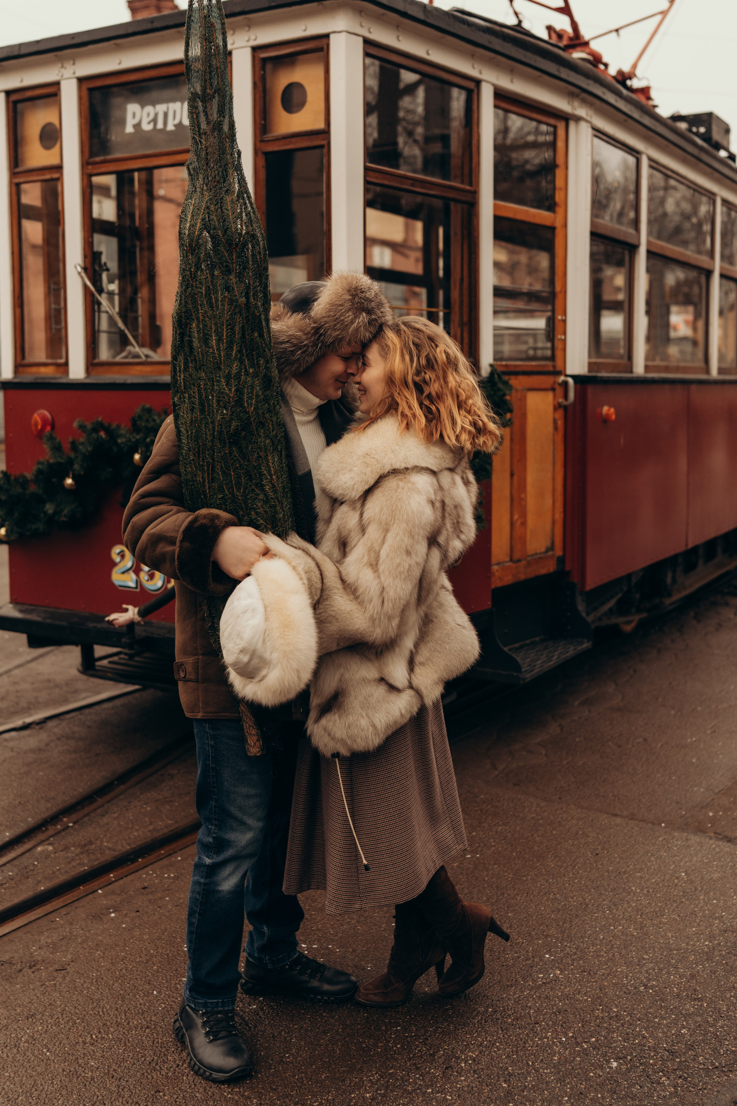 Иван и Анастасия. Hmliber — фотограф и контент-креатор из Петербурга