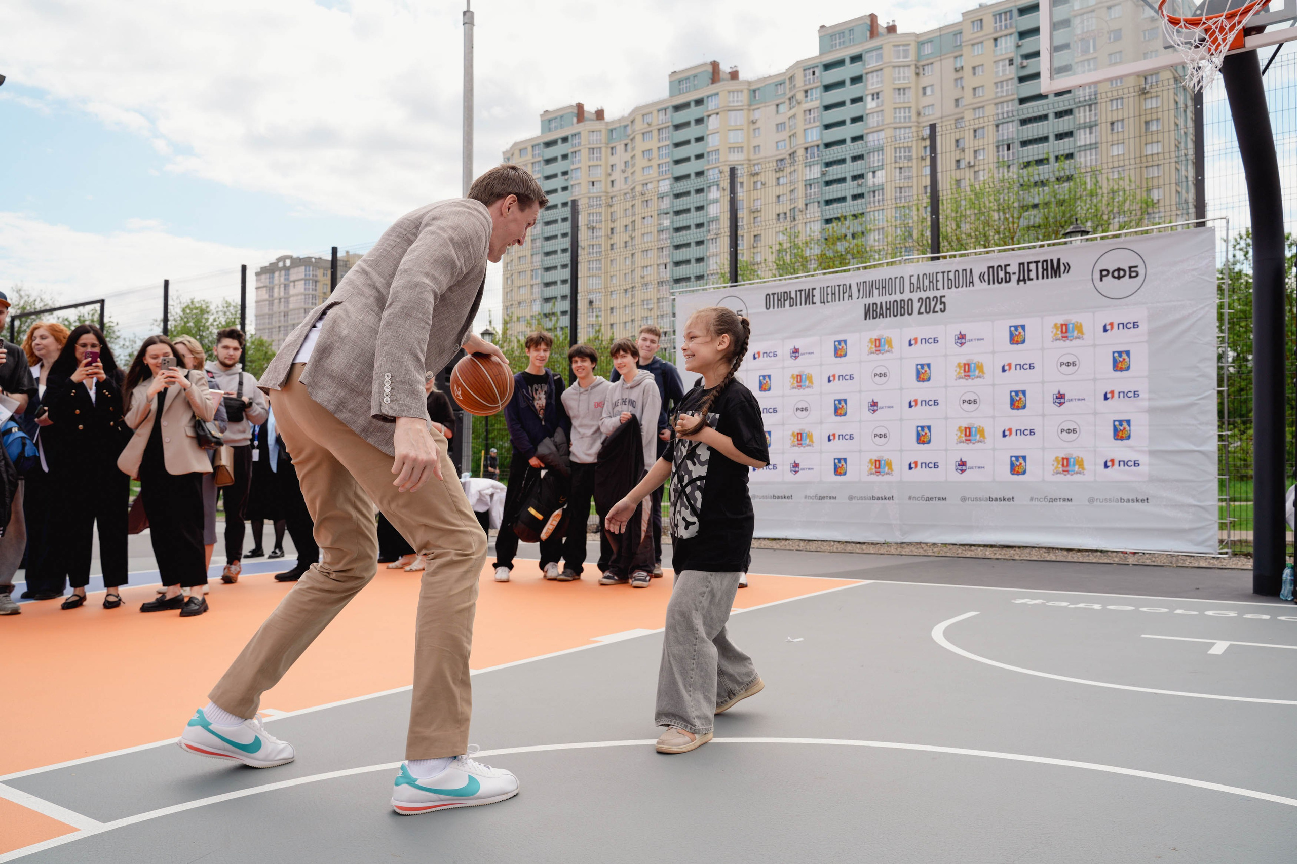 Открытие Центра уличного баскетбола. Спортивный и репортажный фотограф в Иваново Сергей Силкин