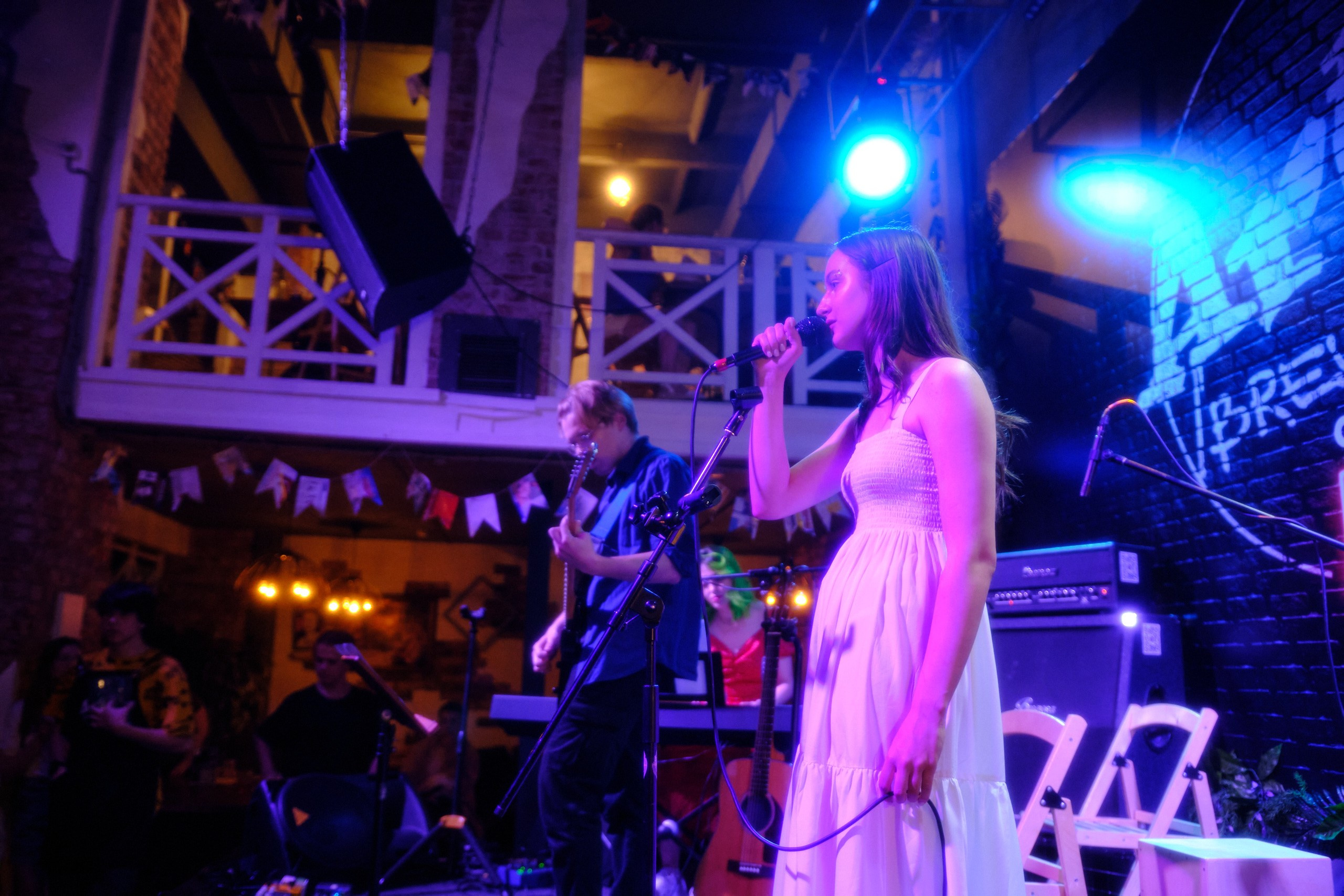 ArtaPub. Антон Ив