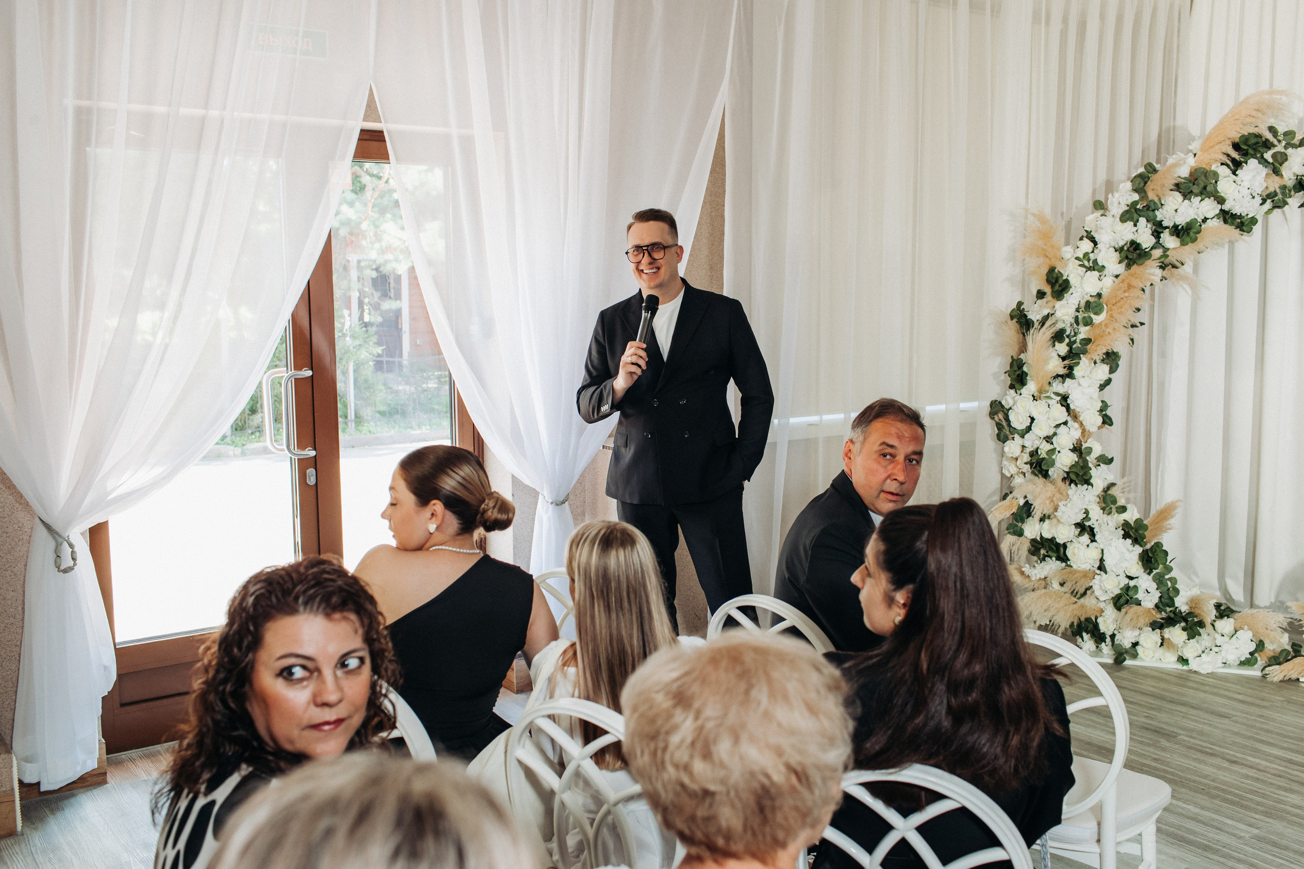 Vlad & Nadya (Saint-Petersburg, Russia). Destination wedding photographer Peter Letu