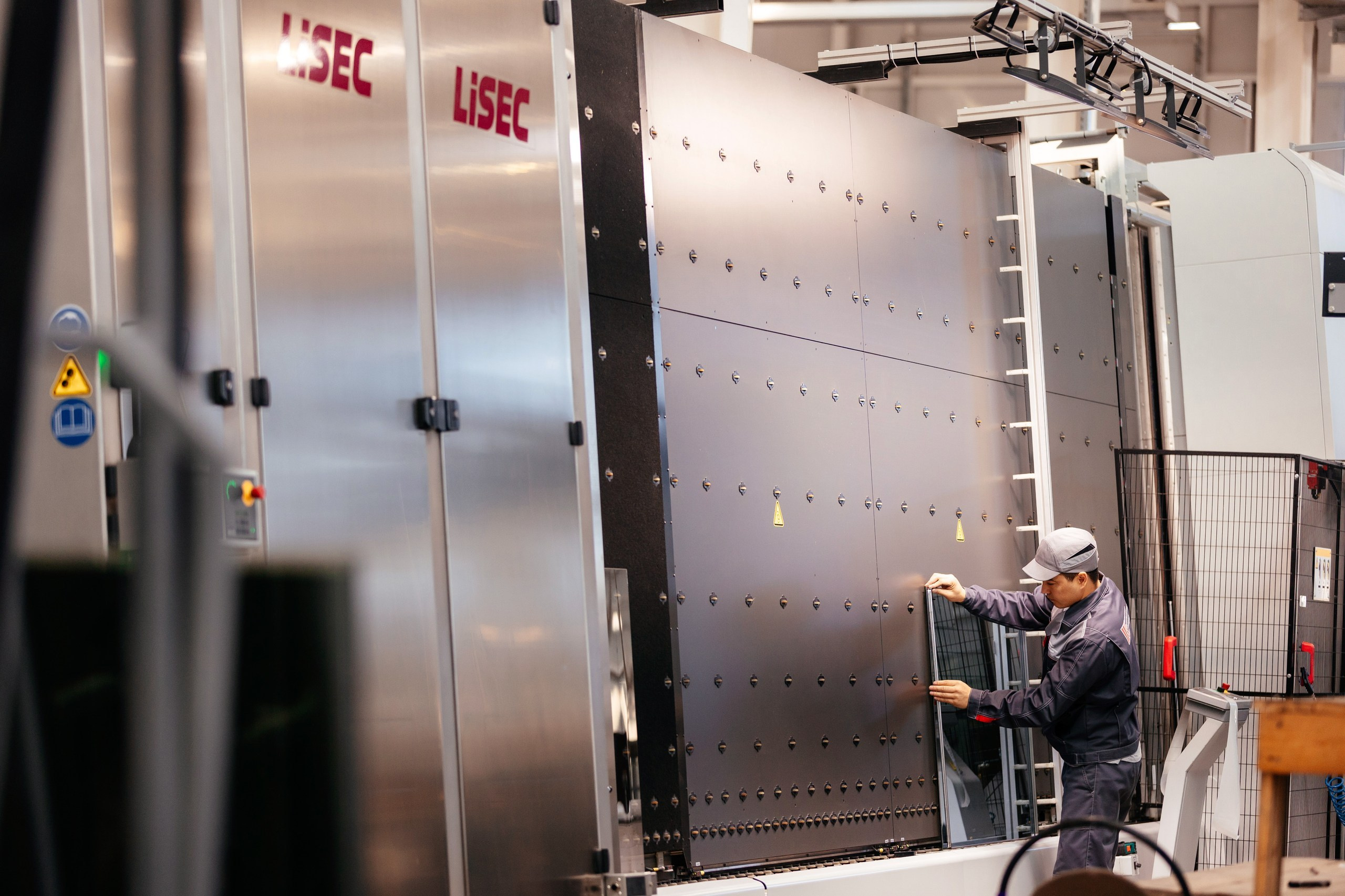 Техновид Плюс — производство светопрозрачных конструкций. Фотограф для бизнеса Константин Брусницын в Екатеринбурге