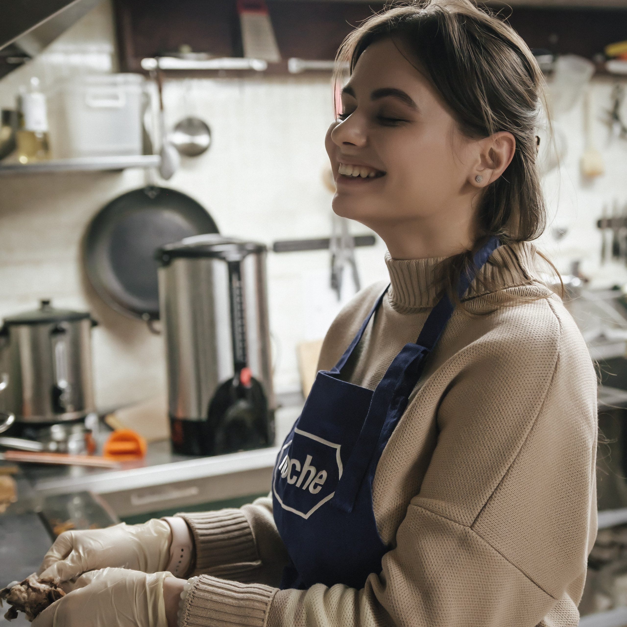Снова готовка для кормления бездомных. Фотограф в Москве Максим Скоробогатов