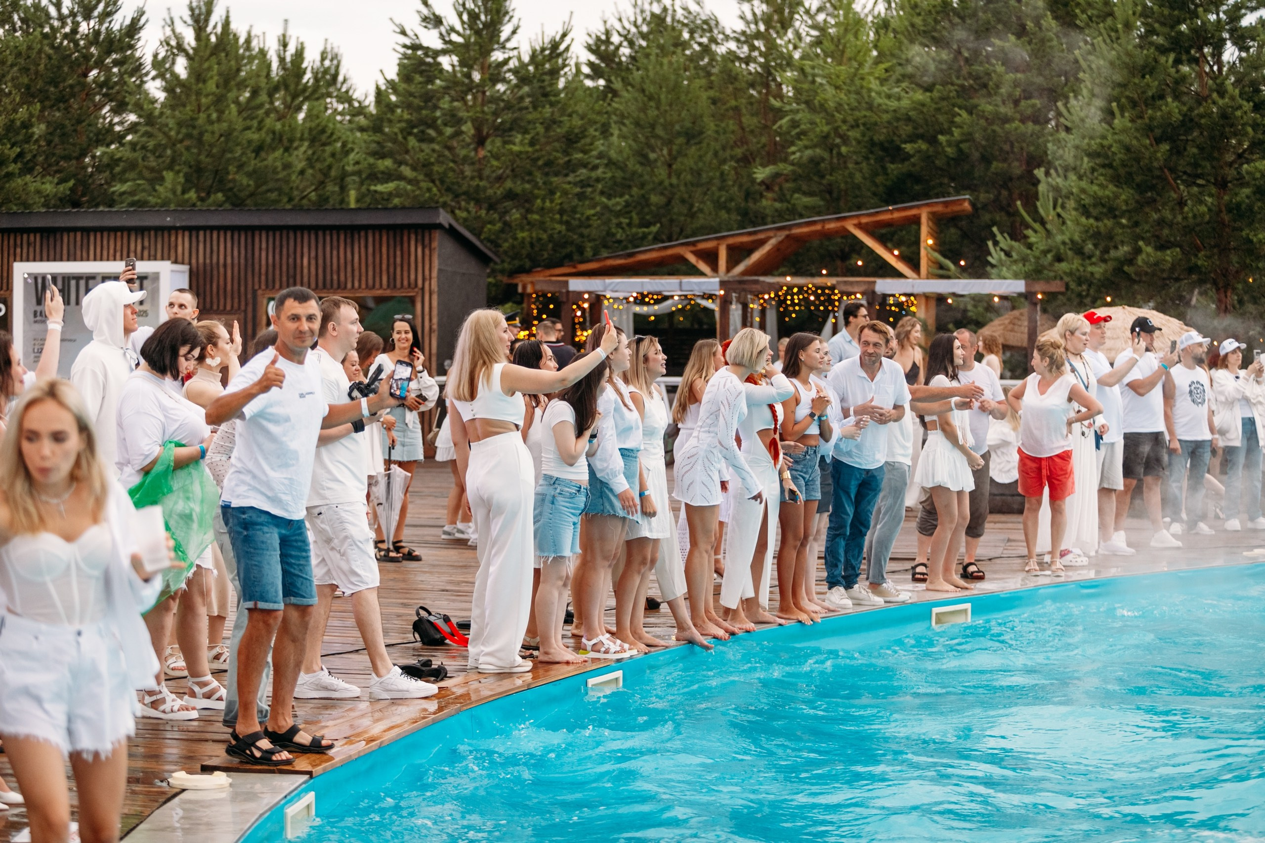White Party @ Бархат парк. Репортажный фотограф Максим Полянский. Москва, Санкт-Петербург, Красноярск