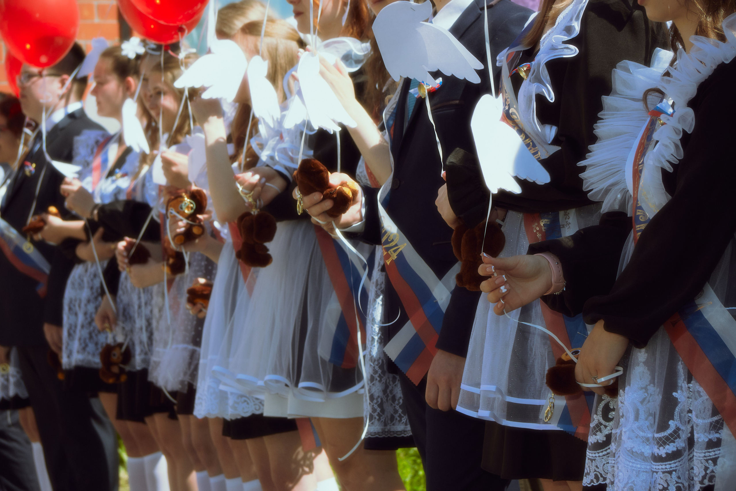 Последний звонок. Фотограф Елизавета Маслова. Москва. Art, Fashion