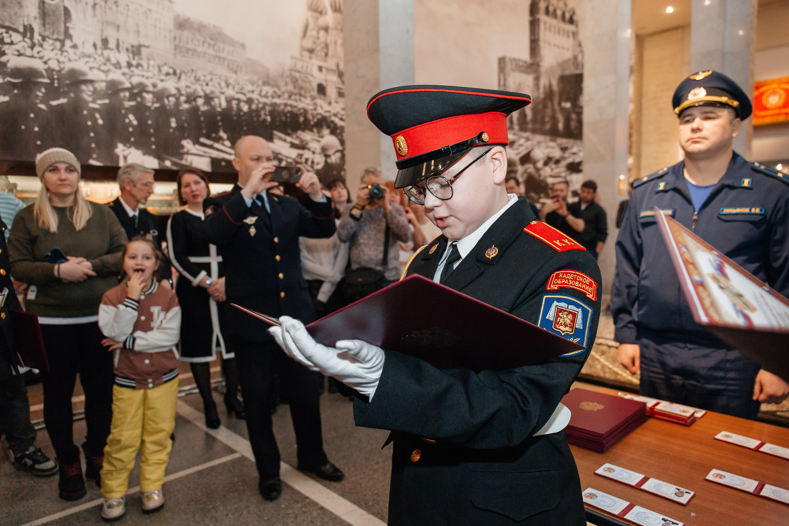 Фотограф на присягу. Присяга в музее Вооруженных сил. Фото Радости. Свадебный и семейный фотограф в Москве Юлия Самойлова