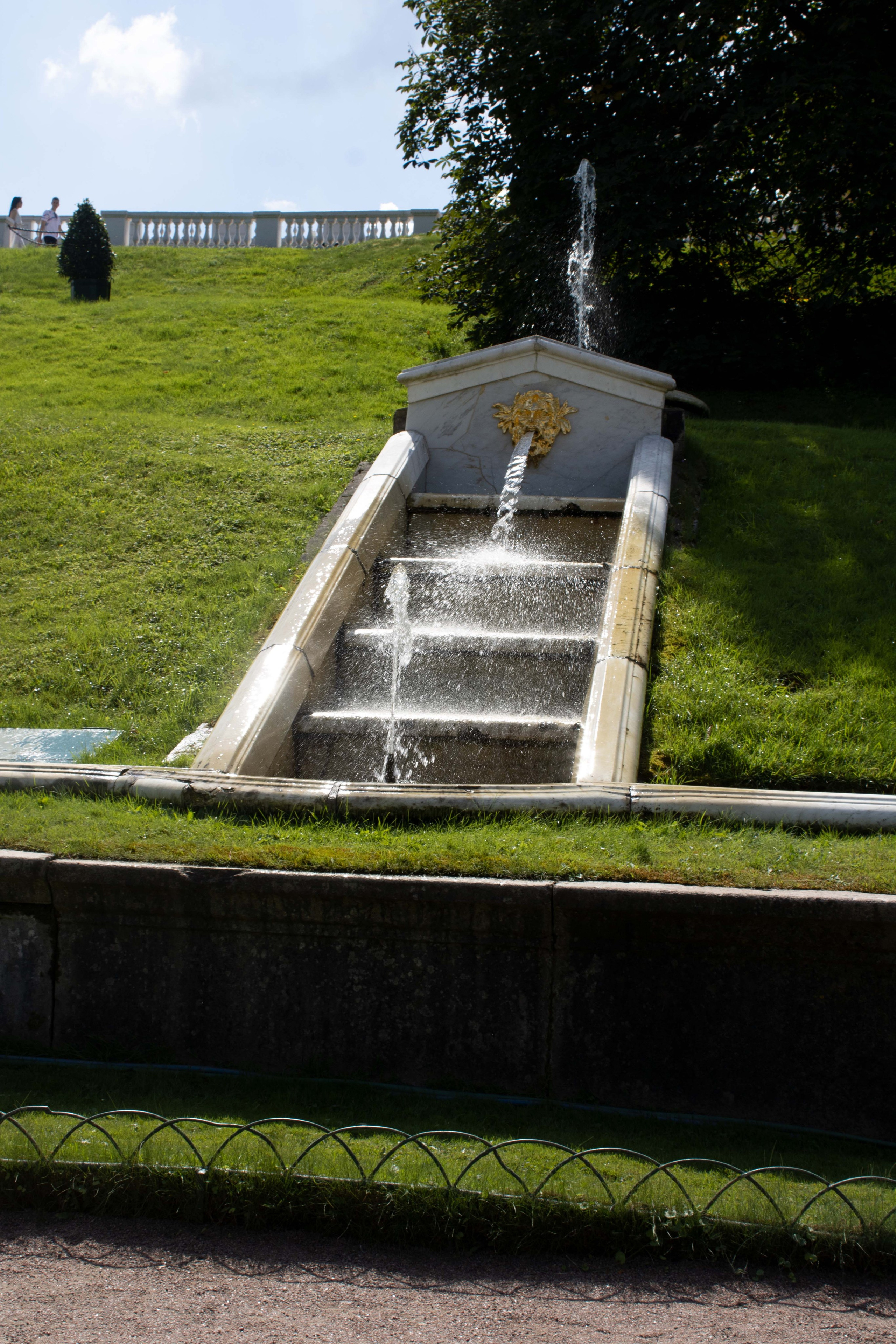 Каскады Петергофа