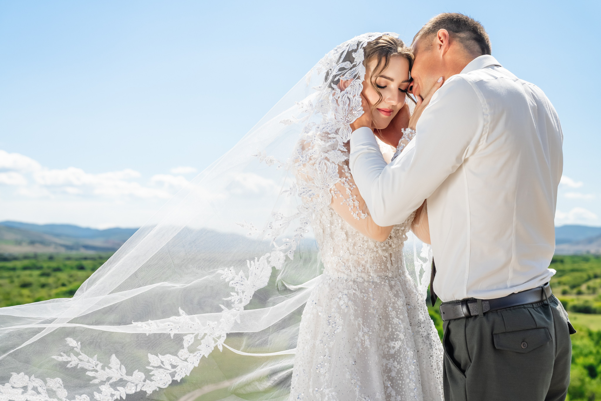 Тимофей и Вероника. Фотограф и видеограф в Улан-Удэ: Аюна Габагуева и Артём Шаханов