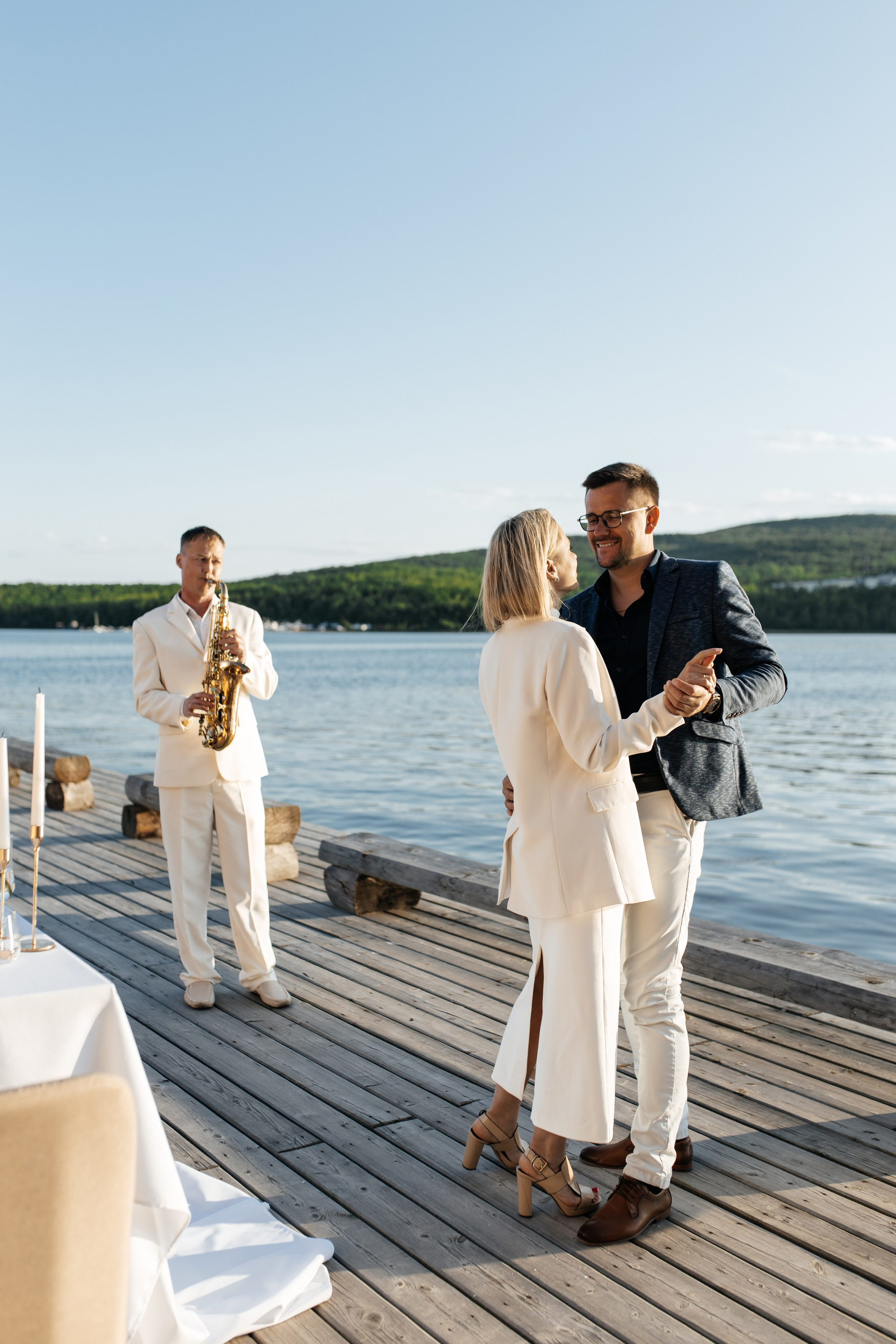 Свидание у моря во Владивсотоке. Организация свадеб и других мероприятий во Владивостоке от «Рядом быть»