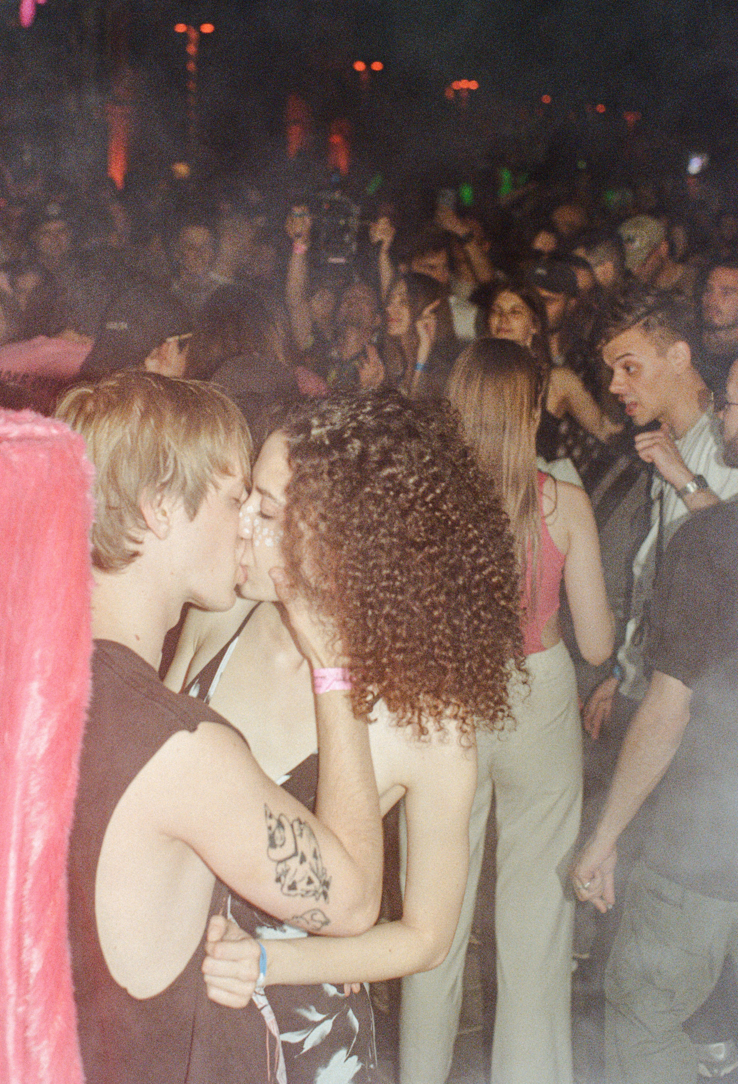 Фестик (Радуга). Портретный и ивент-фотограф в Москве