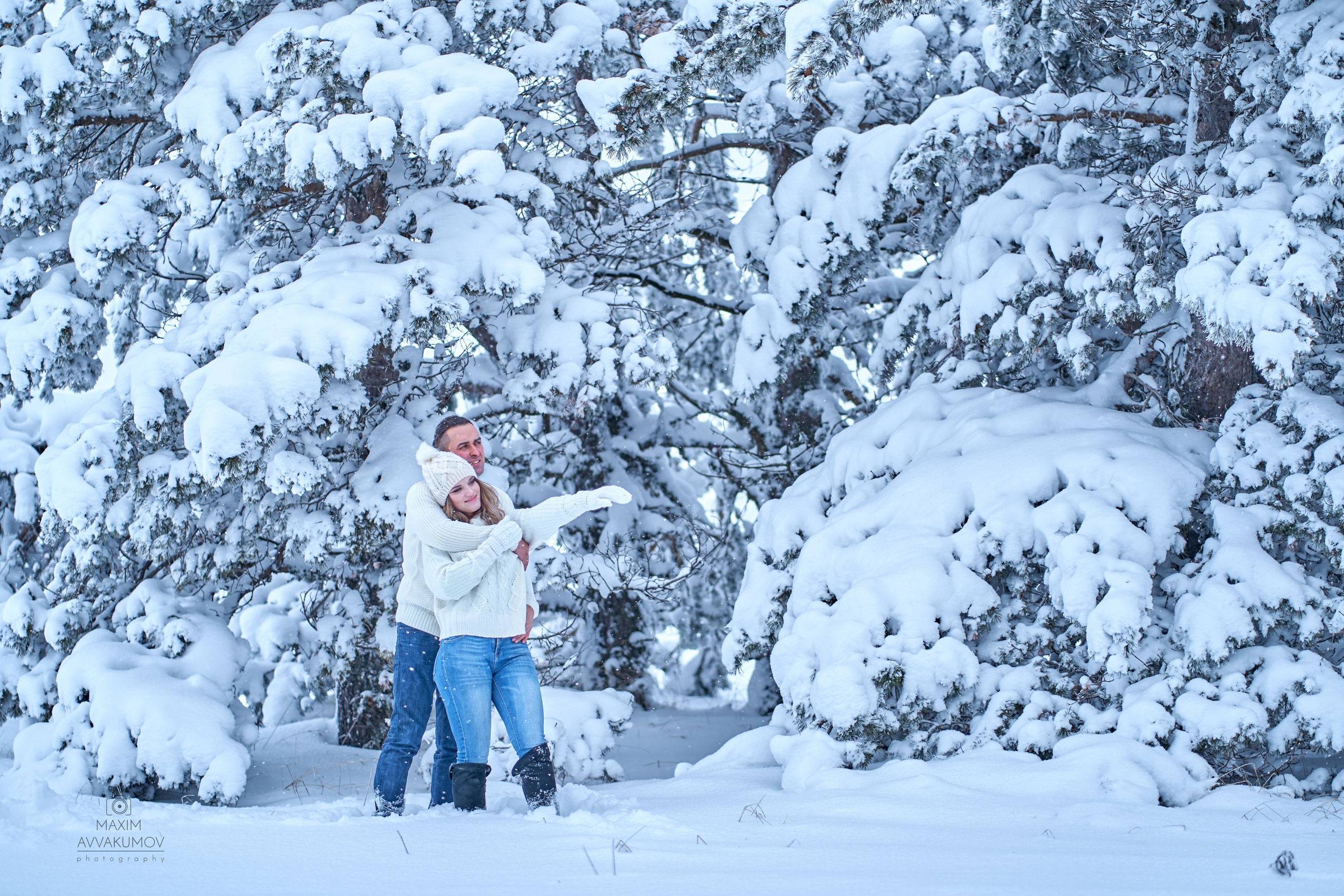 Снежная фотосессия на горе Ай-Петри. Портретный и свадебный фотограф в Крыму Аввакумов Максим