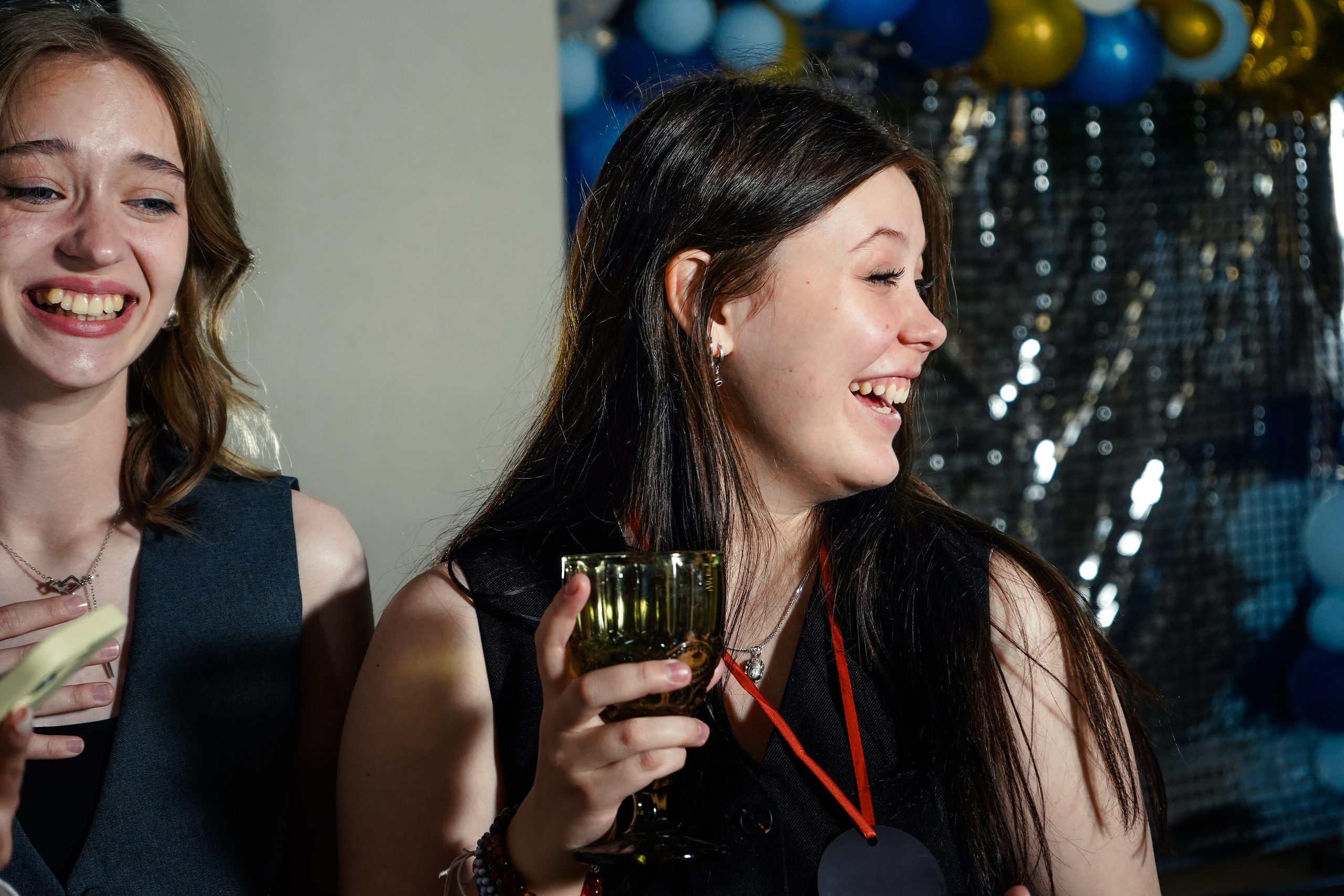 Выпускной вечер, гимназия № 40, 9 класс. Семейный и портретный фотограф в Екатеринбурге Анна Лобанова