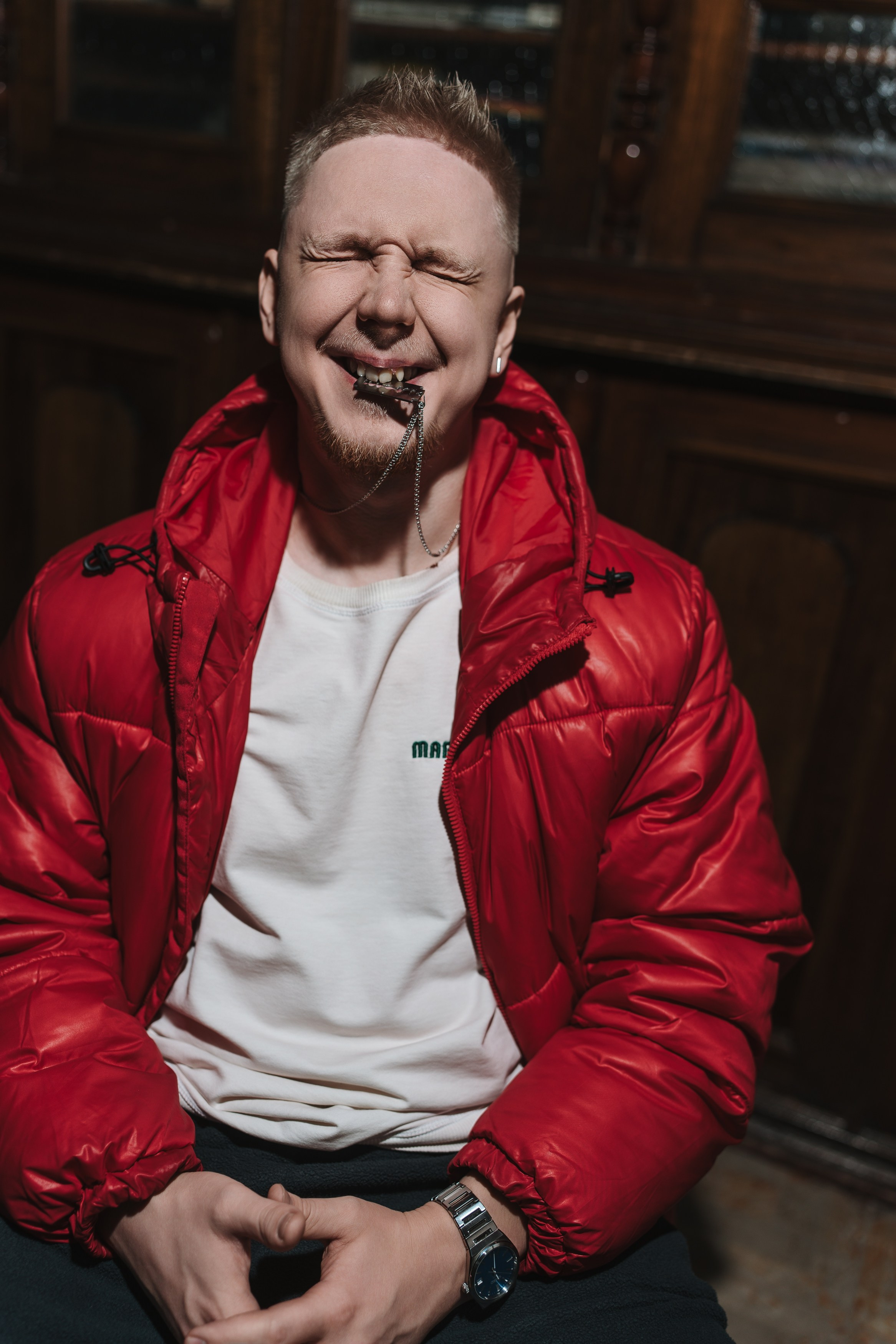 Промо-съёмка для ведущего Максима Лупанова — образ для новогоднего сезона