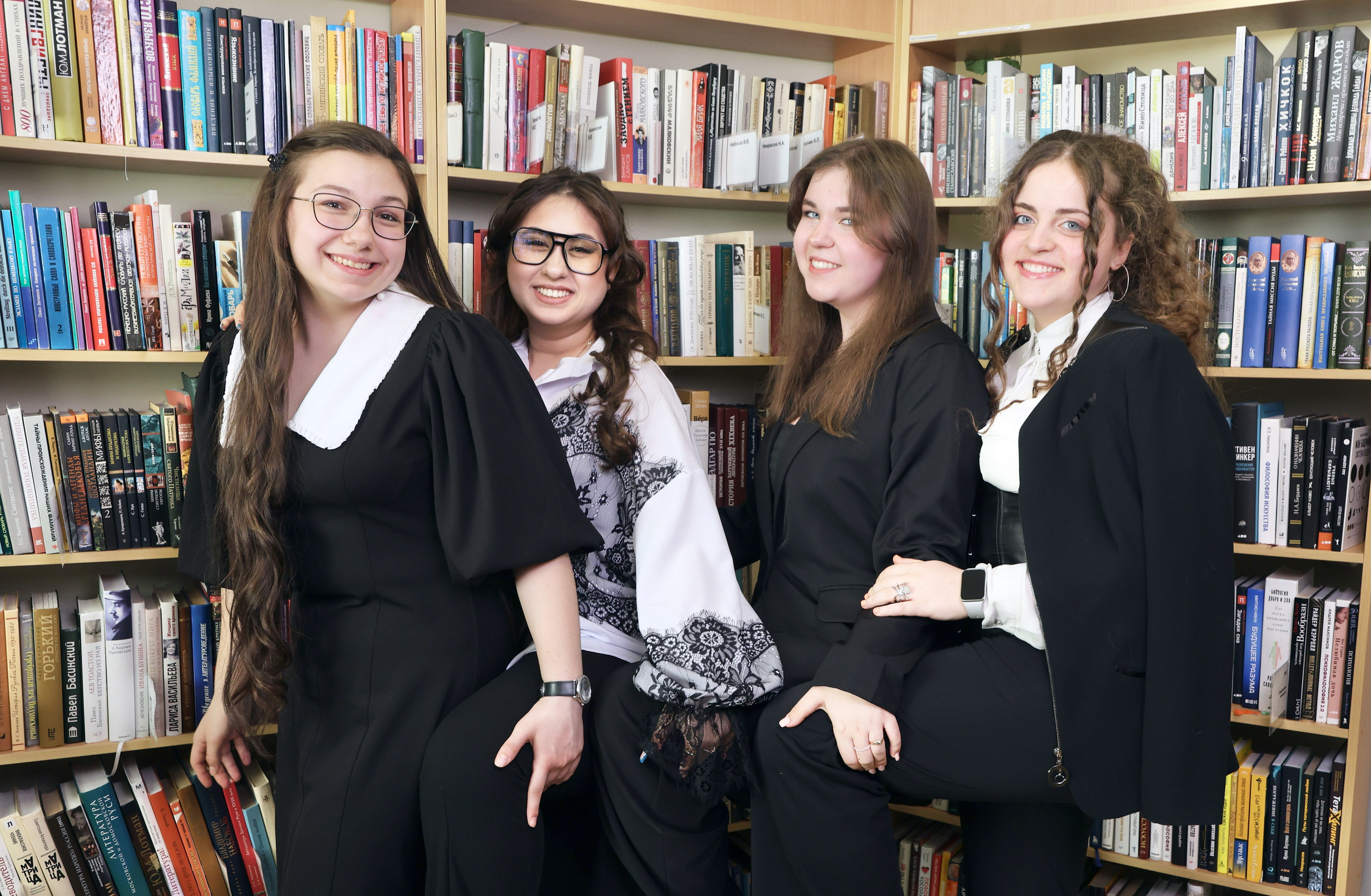 Съёмка в библиотеке. Школьные выпускные альбомы в Москве Марина Николаева