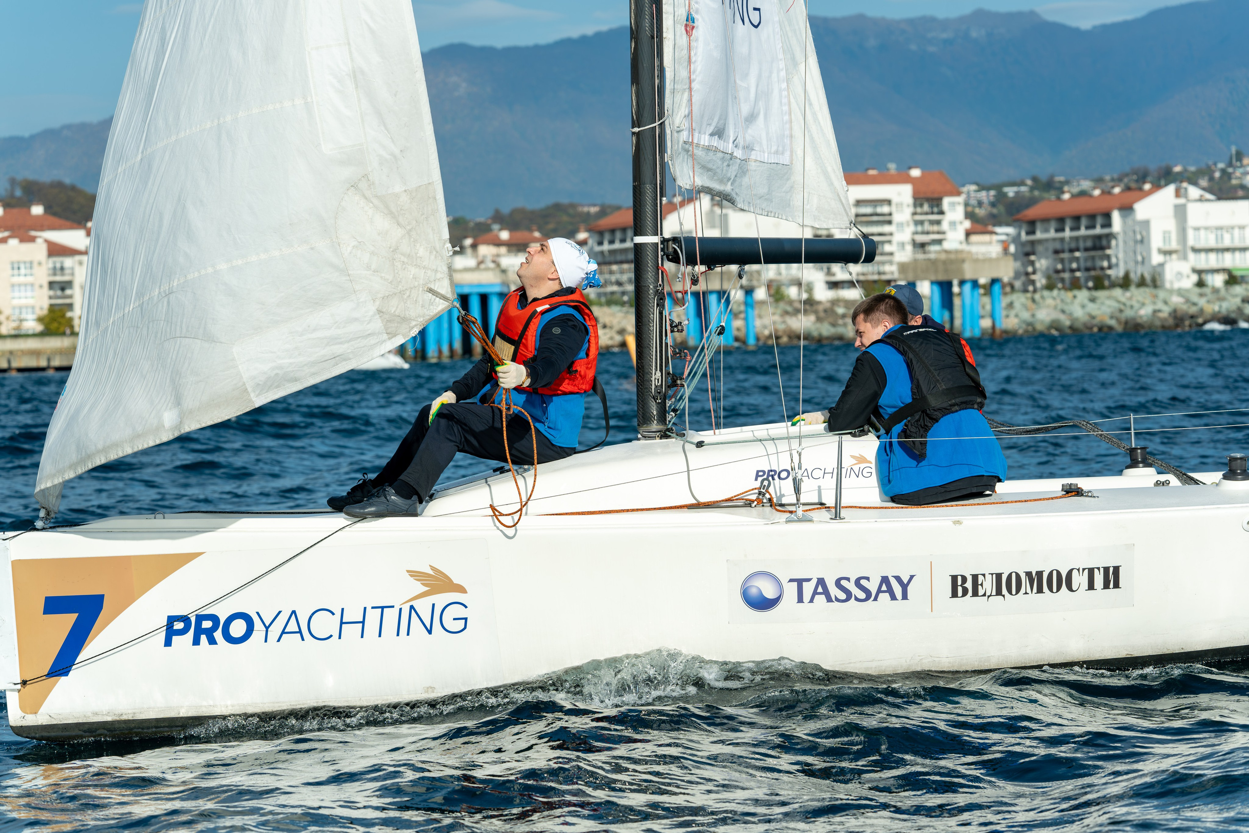 MICE мероприятие для компании «Базис». Репортажный фотограф в Красной Поляне и Сочи Павлюченко Екатерина