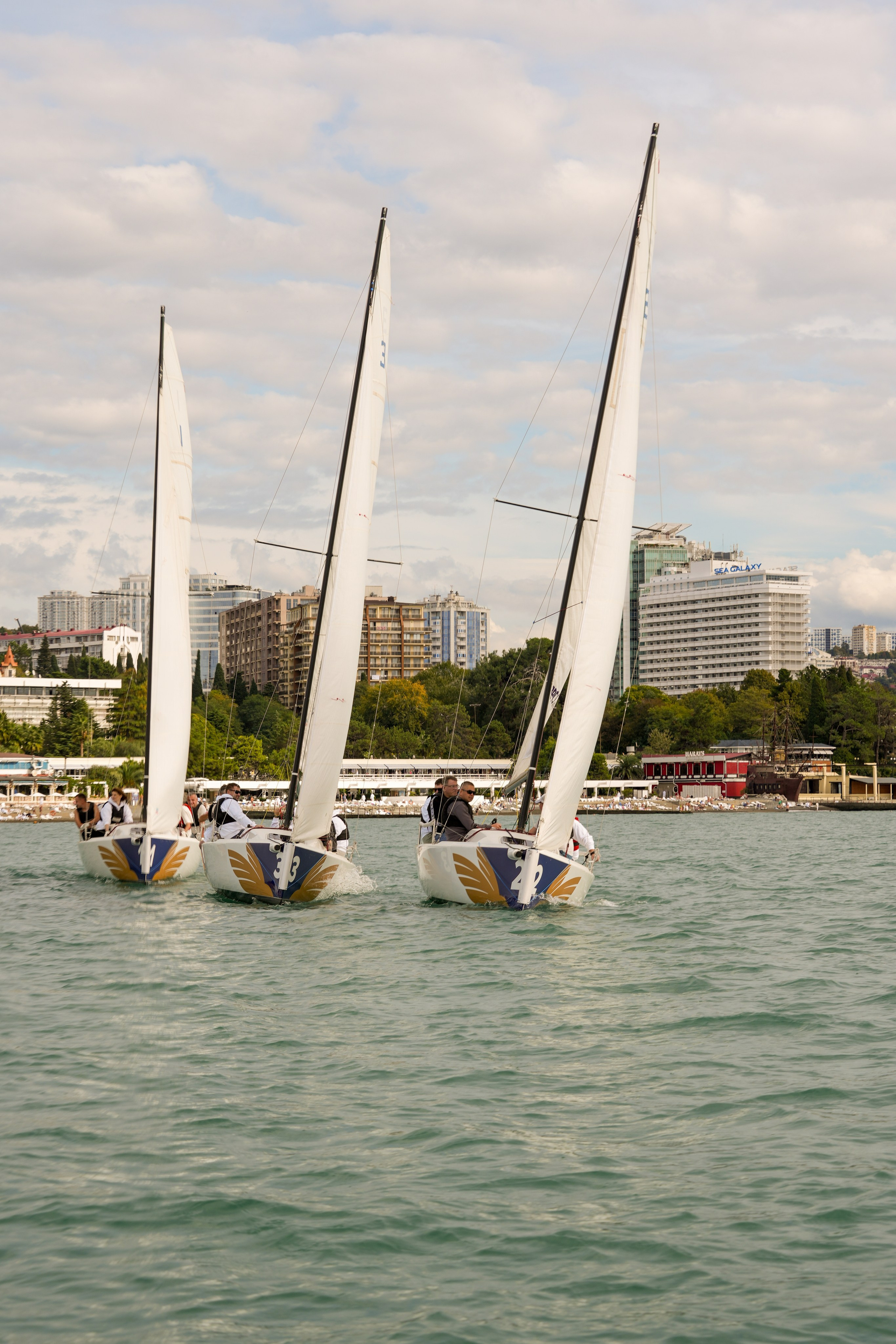 Яхтенная регата для компании Агрегатка. Репортажный фотограф в Красной Поляне и Сочи Павлюченко Екатерина