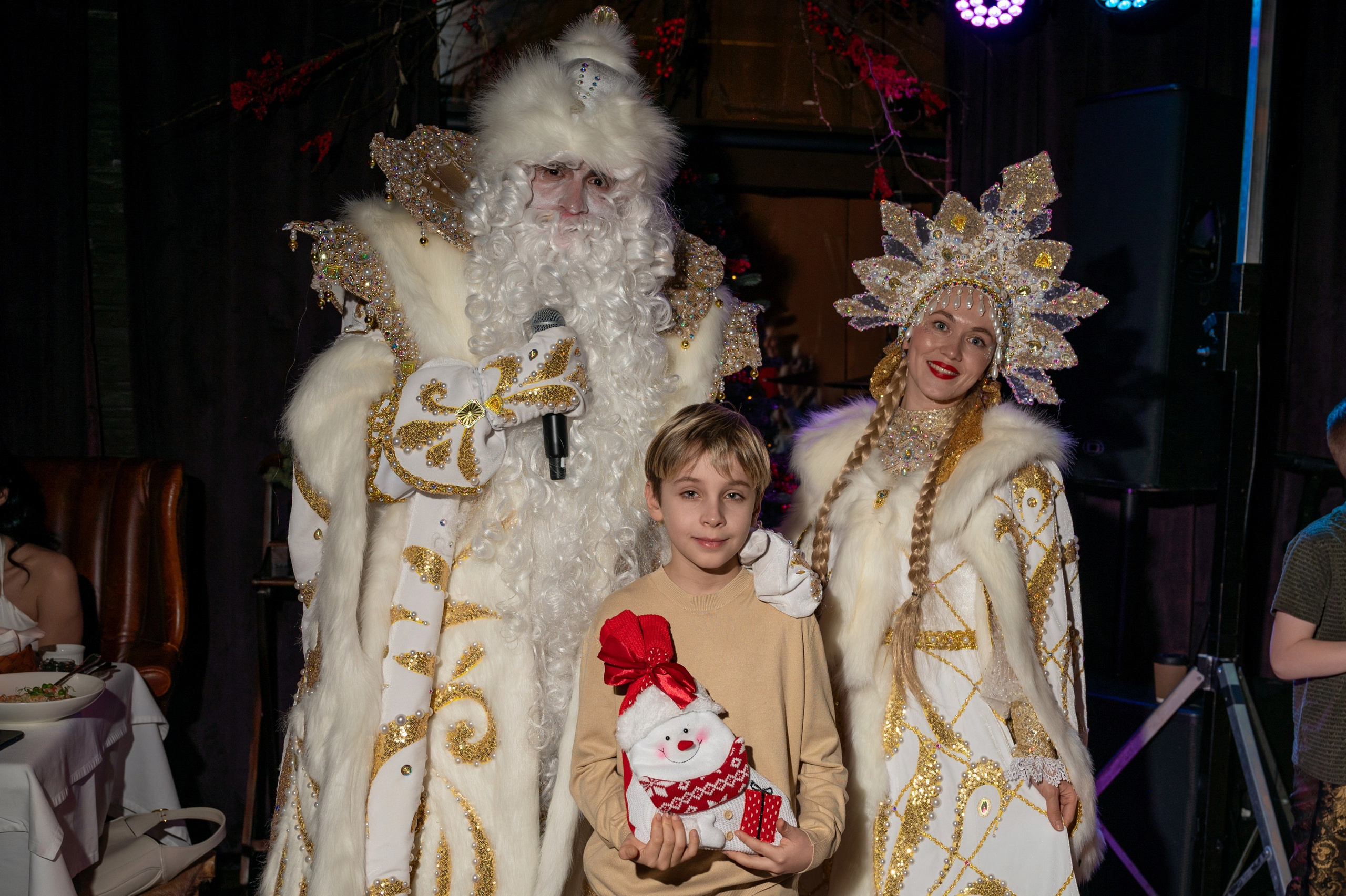 Новый год 2025 в ресторане Red Fox. Репортажный фотограф в Красной Поляне и Сочи Павлюченко Екатерина