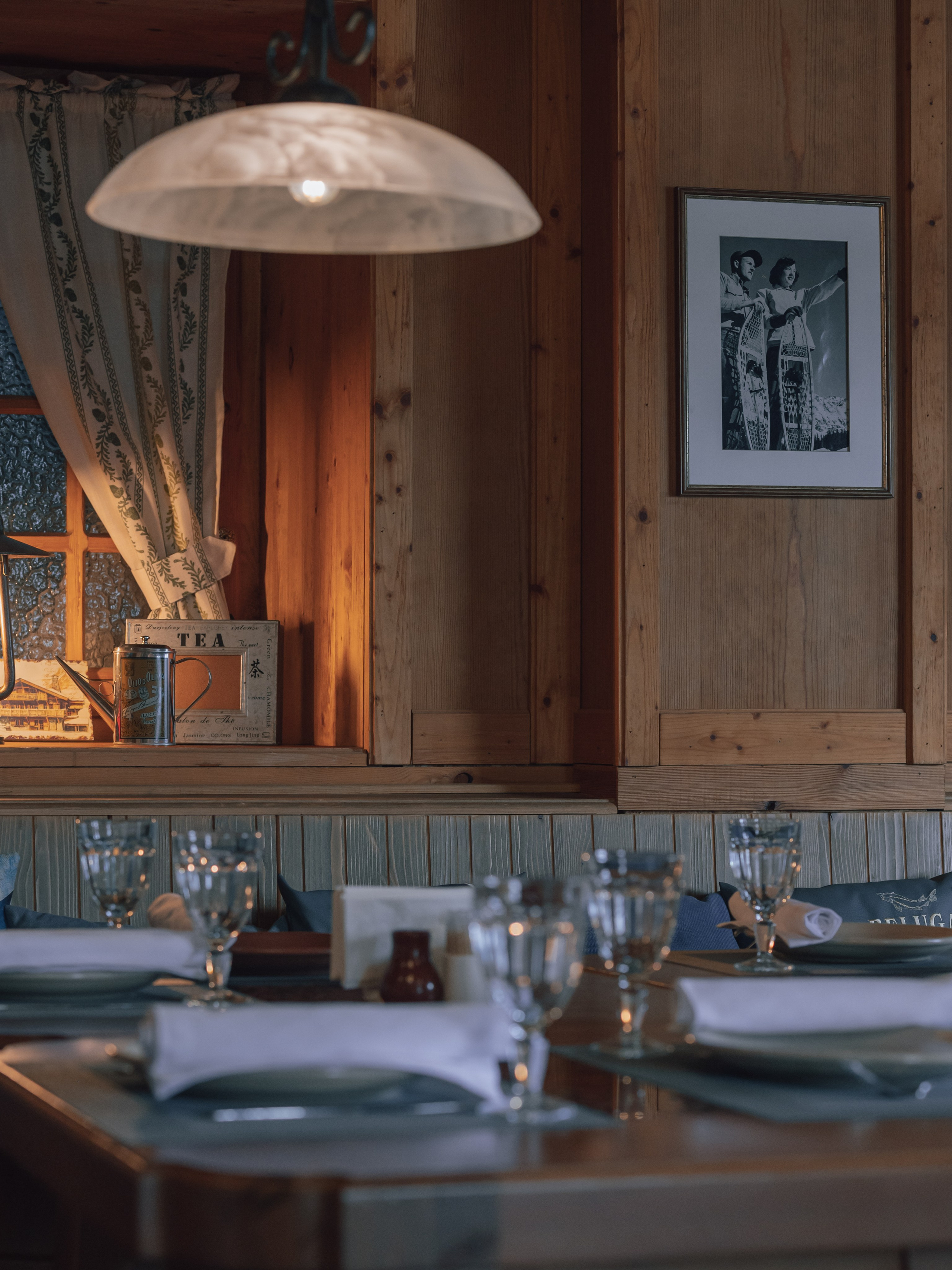 Ресторан «Шале» на курорте Газпром Поляна. Репортажный фотограф в Красной Поляне и Сочи Павлюченко Екатерина