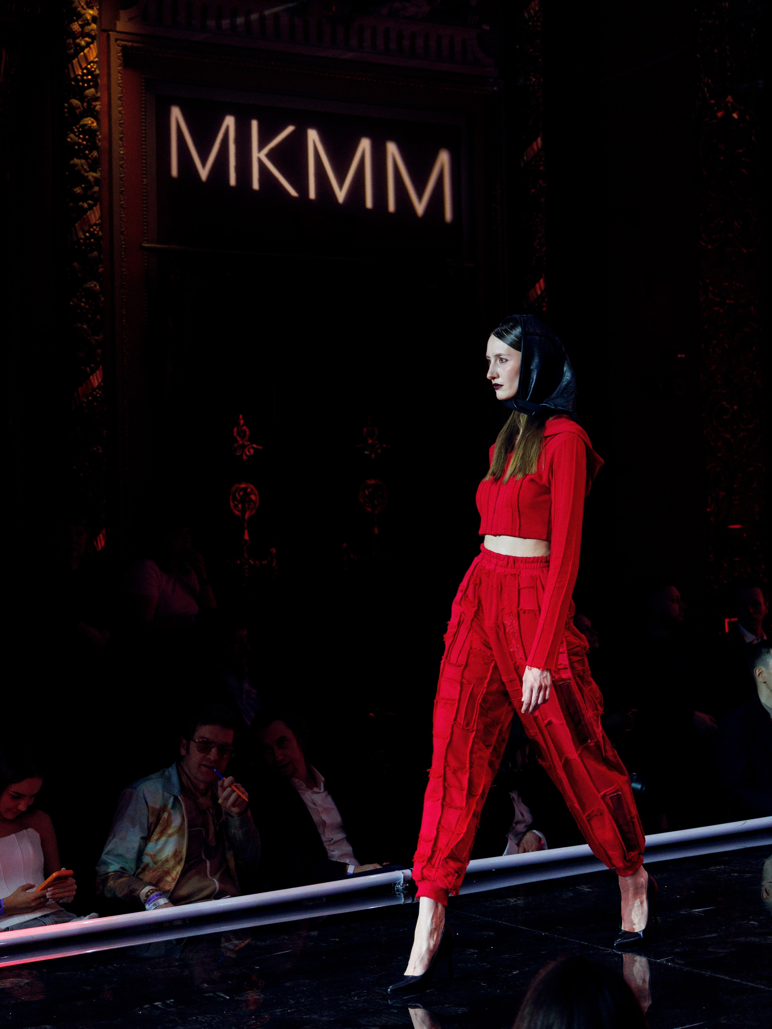 Показ моды MKMM (бэкстэдж). Фотограф Иван Прусов