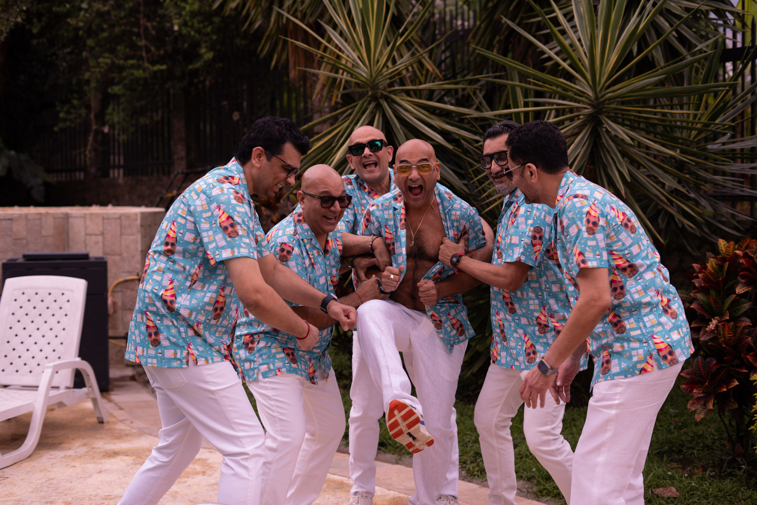 Bachelor party / One day in Medellin. Wedding Photographer in Barcelona and Medellin
