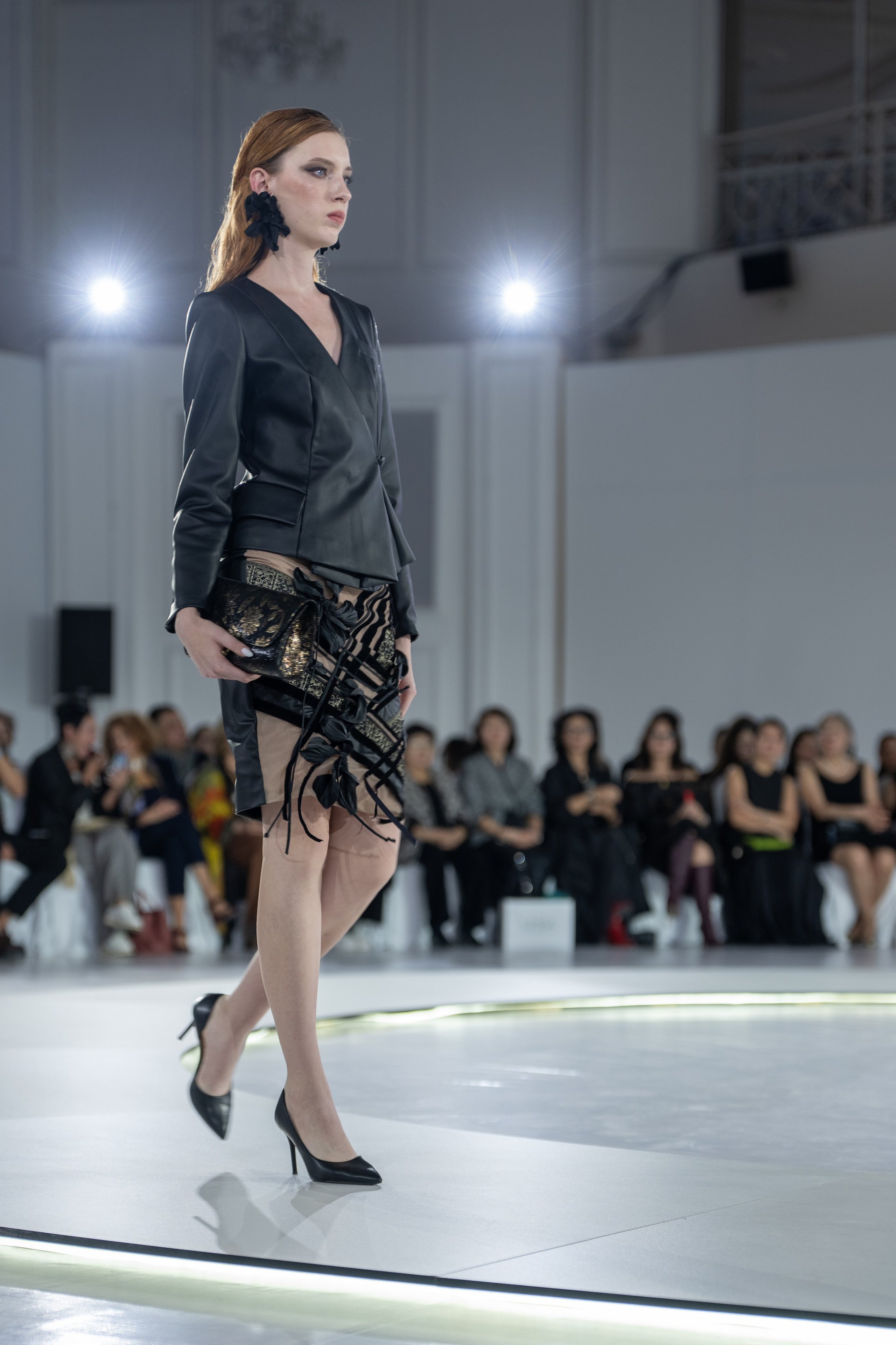 Фотография с недели моды Алматы