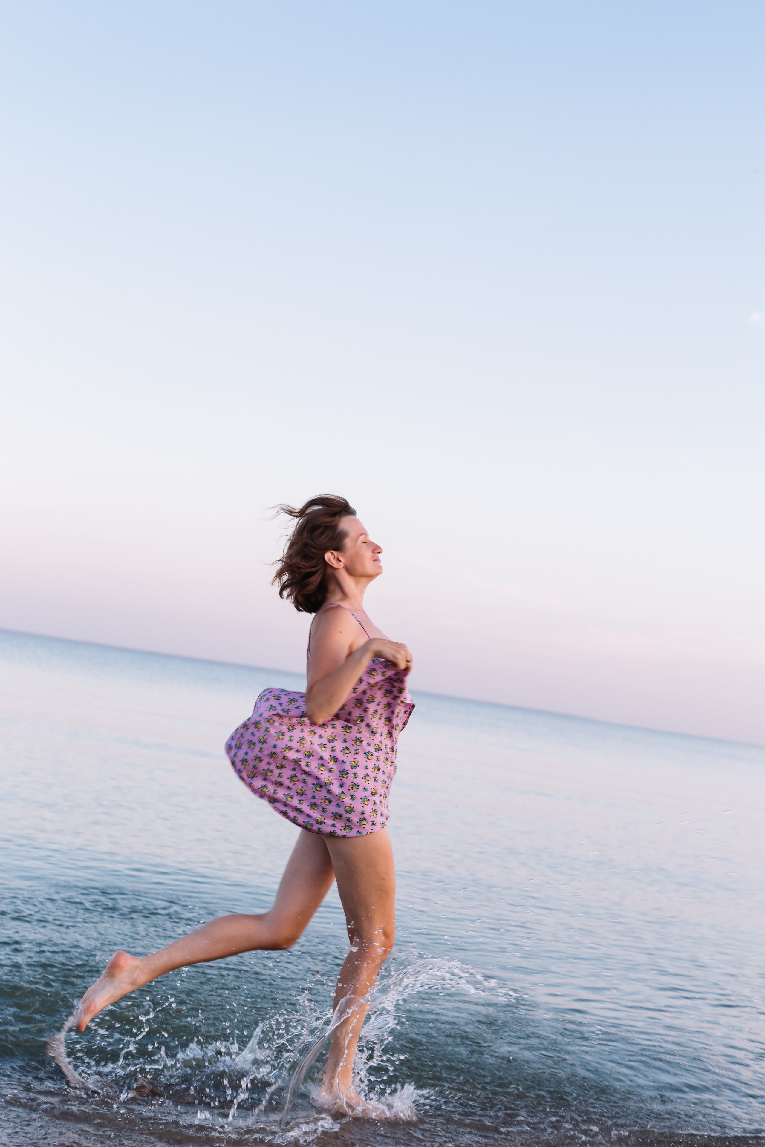 алёна малахова фотограф новосибирск семейный детский домашняя фотосессия в новосибирске день рождения репортажная съёмка фотосессия с лошадьми на конюшне деревня алтай  на природе фотосессия в детском саду мама и сын предложение руки и сердца идея  помолвка фотосессия берег закат детский день рождения годик торт аниматор лофт игровая продолжение следует prodoljenie_sleduet_  корпоратив тимбилдинг первоклашка линейка  контент  бизнес портрет оперный новат франция берет весна девушка мама и дочь мать и дитя