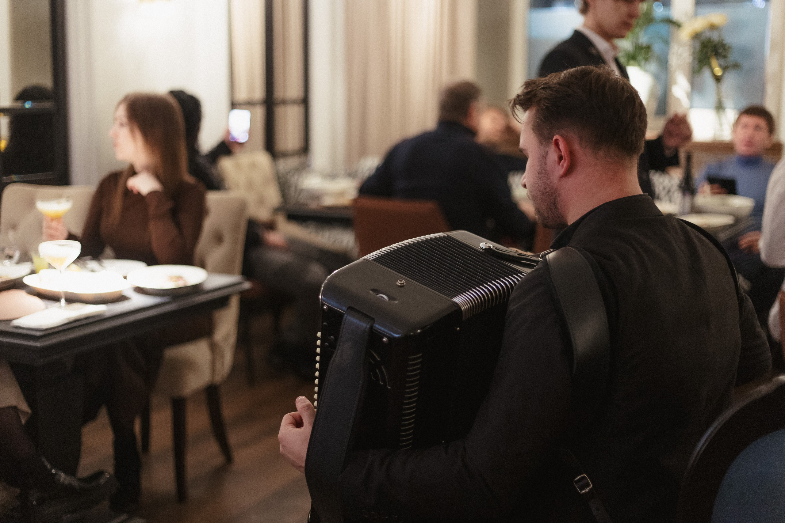 RESNOTA — ГРЕЧЕСКАЯ ВЕЧЕРИНКА. СВОИ. ФОТООТЧЕТЫ-СОБЫТИЯ-МЕСТА