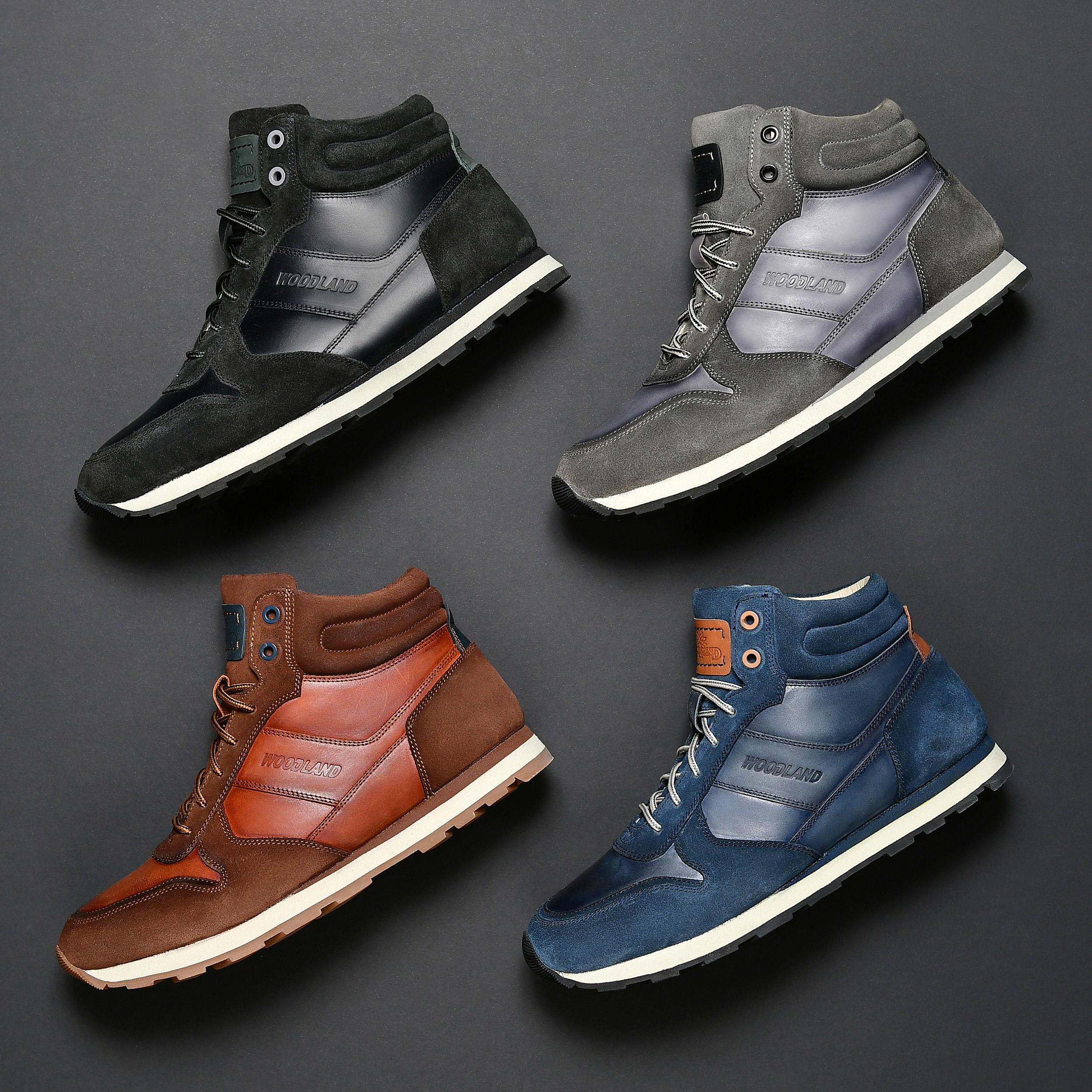 Фотосъёмка ботинков на тёмно-сером фоне для Озон.