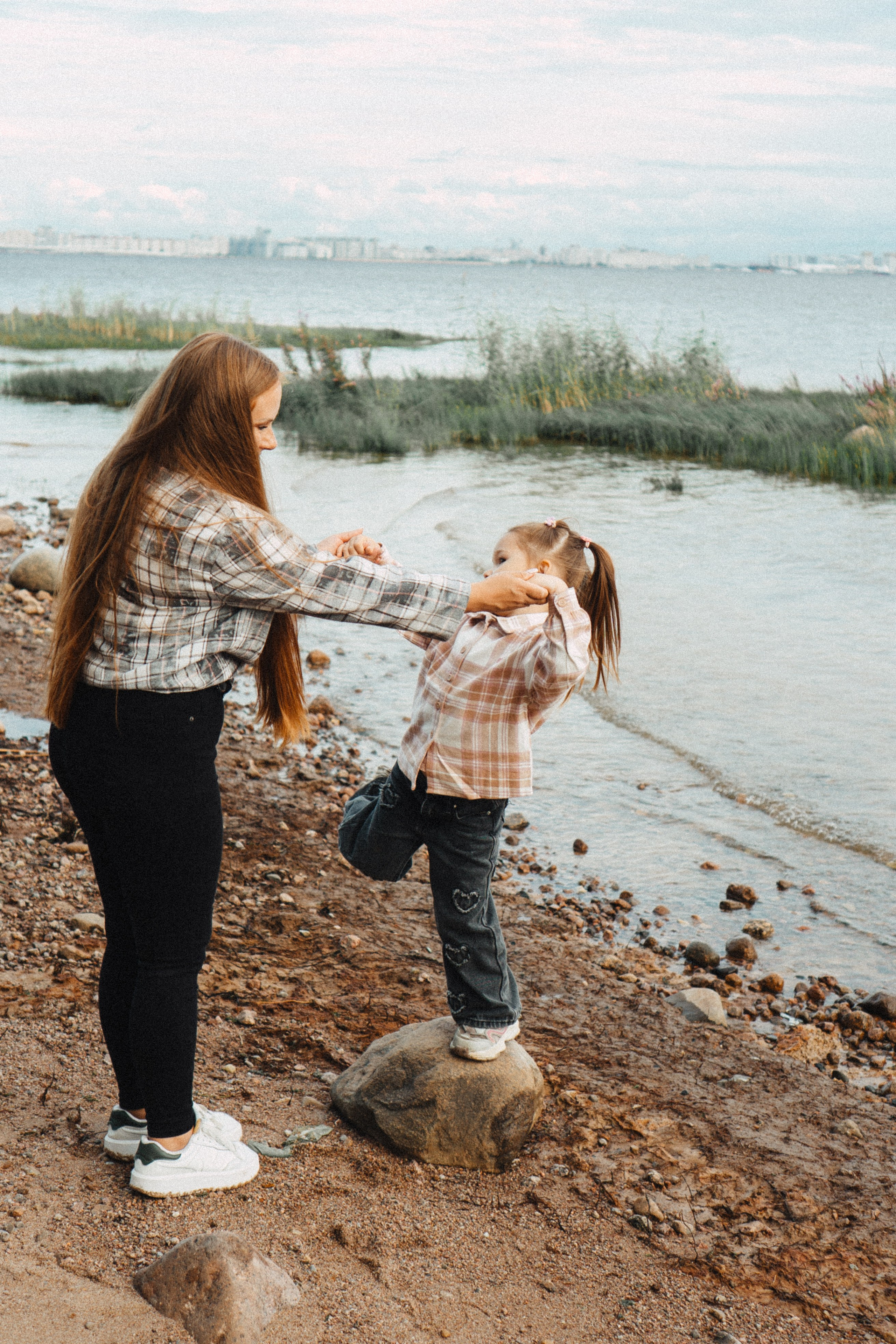 МАМА И ДОЧКА НА ФИНСКОМ ЗАЛИВЕ. Профессиональный фотограф, Санкт-Петербург — Виктория Богомолова