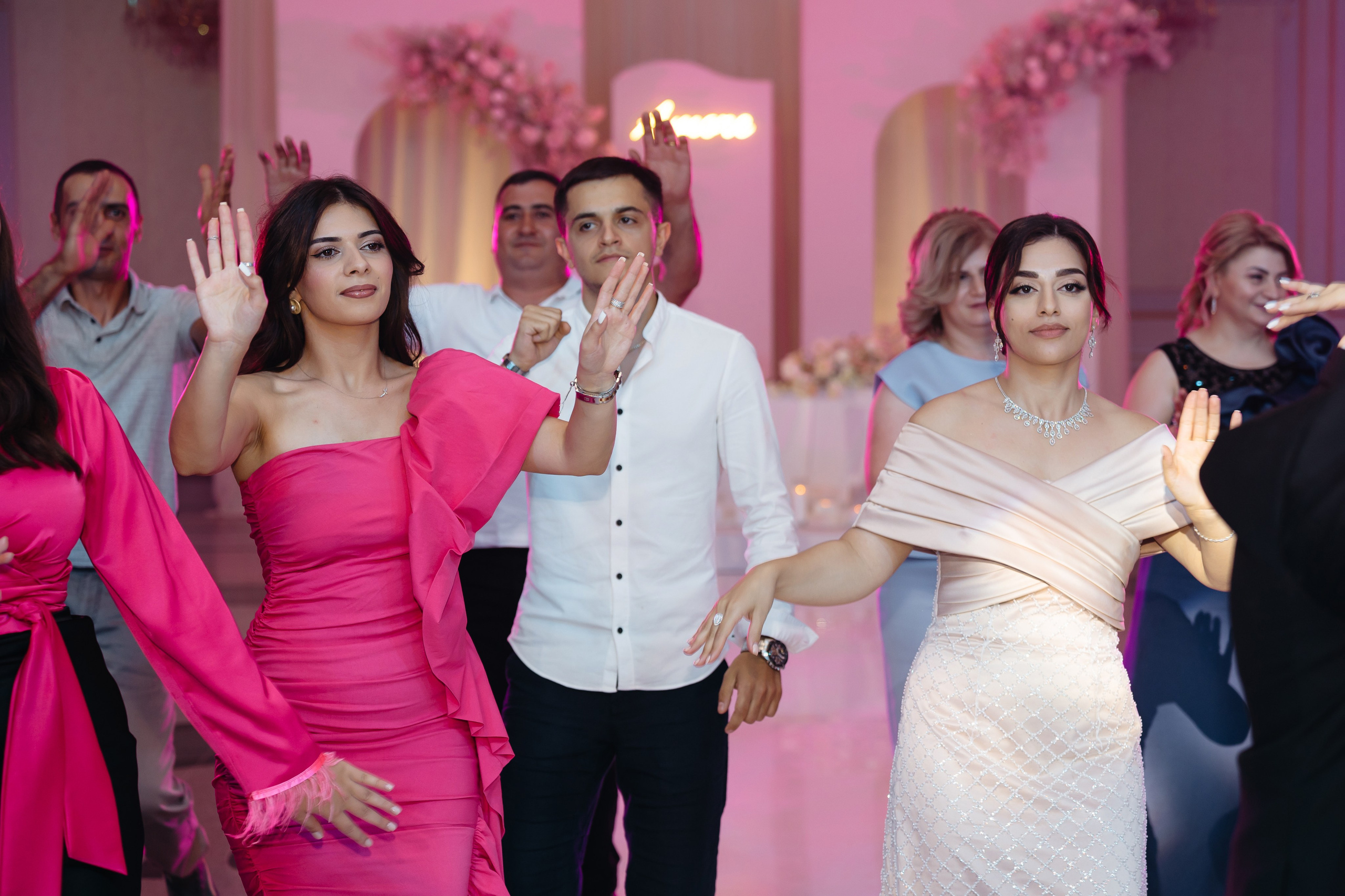 Карен и Сэда. Свадебный фотограф Красноярск Вязьминова Мария