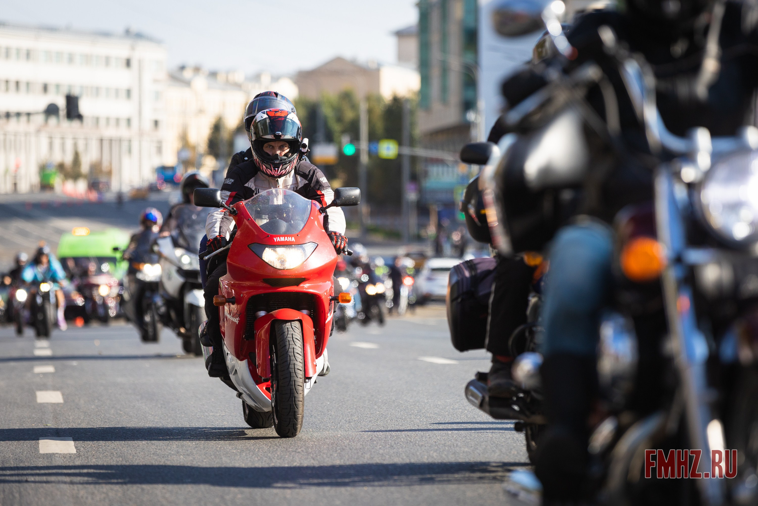 Закрытие Мотосезона 2023 на проспекте Академика Сахарова. Фотограф Владимир Охрименко