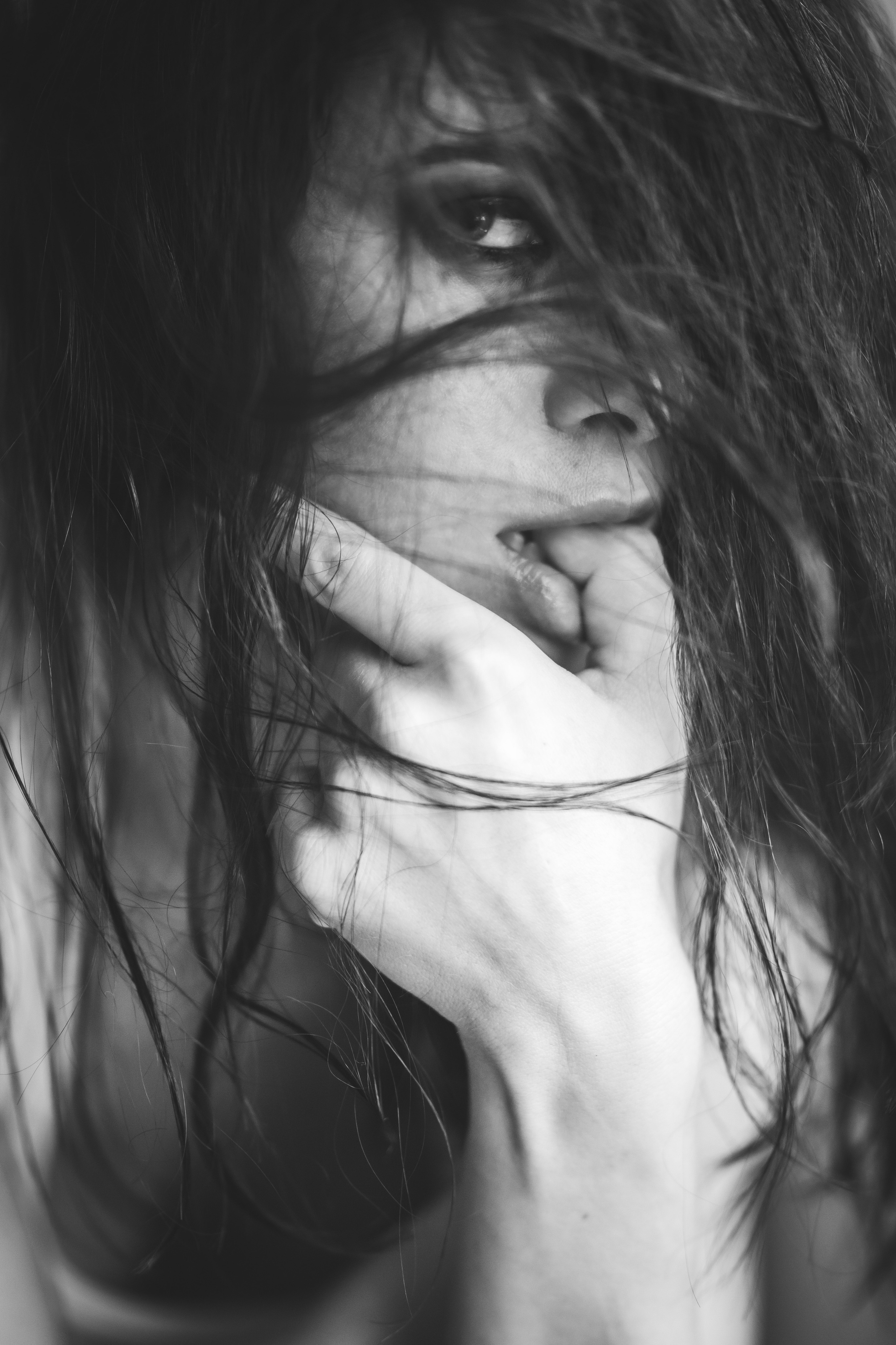 Женское. ЧБ Фотограф Ольга Лесли