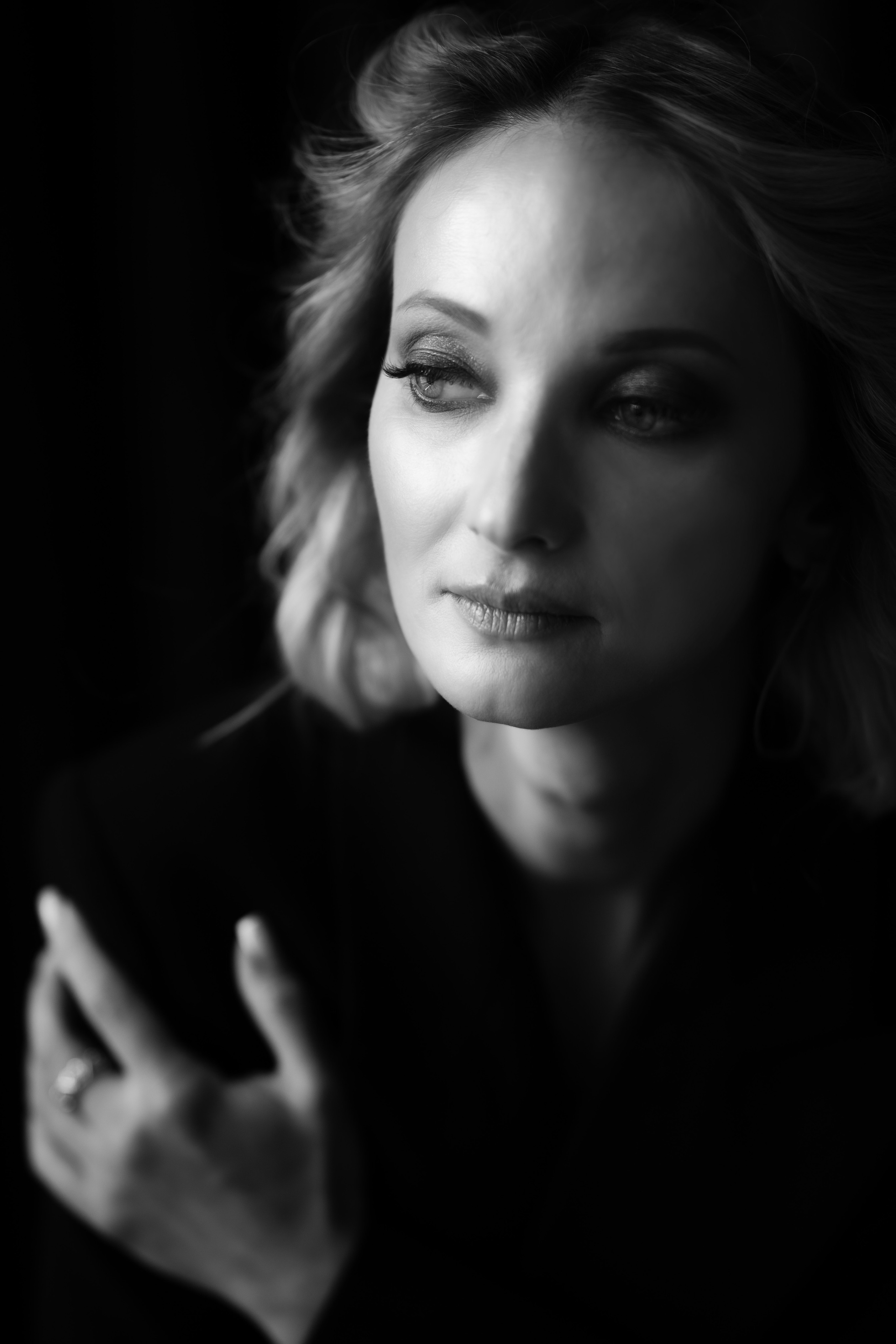 Женское. ЧБ Фотограф Ольга Лесли