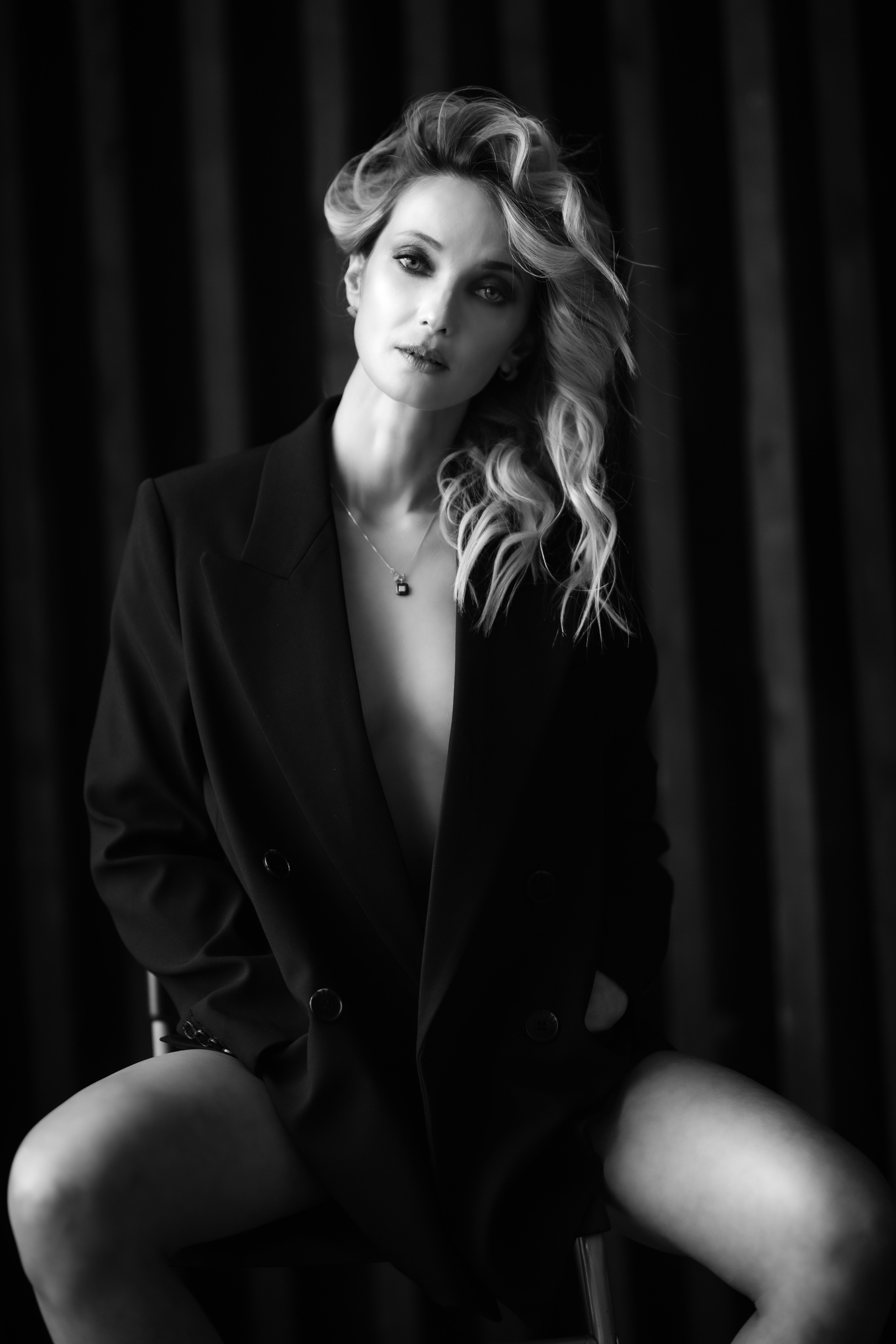 Женское. ЧБ Фотограф Ольга Лесли