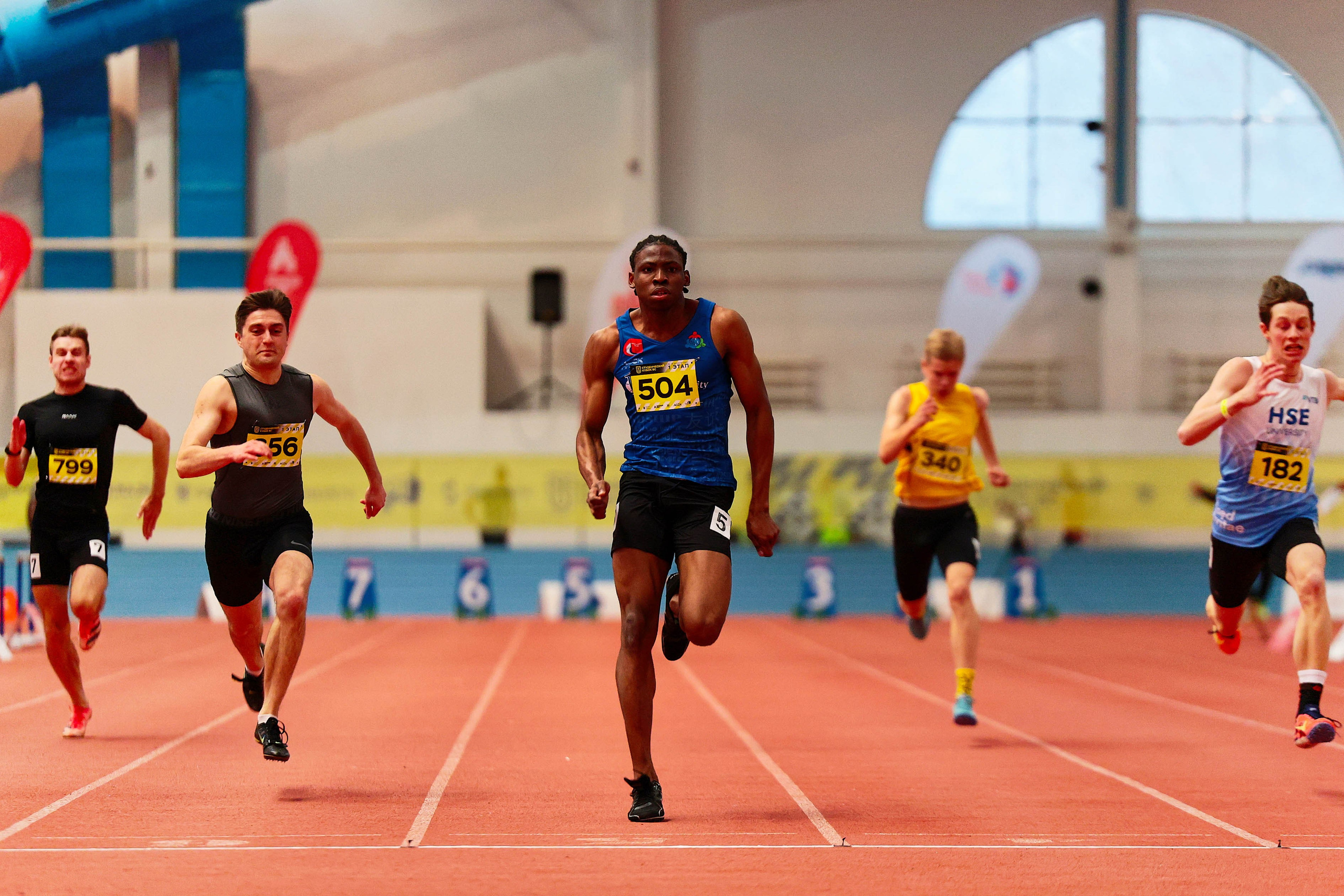 Студенческий кубок Бегового сообщества 1 этап. 2025. Спортивный фотограф в Санкт-Петербурге Илья Vacool