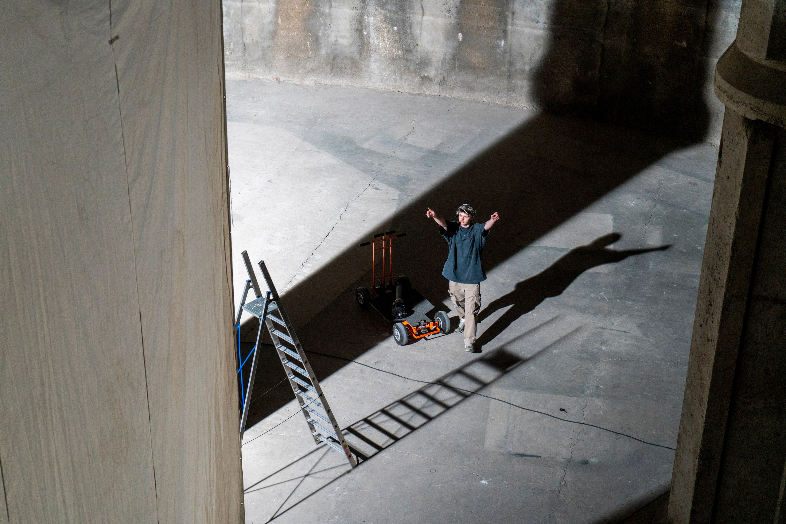 BACKSTAGE GALLERY. «MAK FLAME»