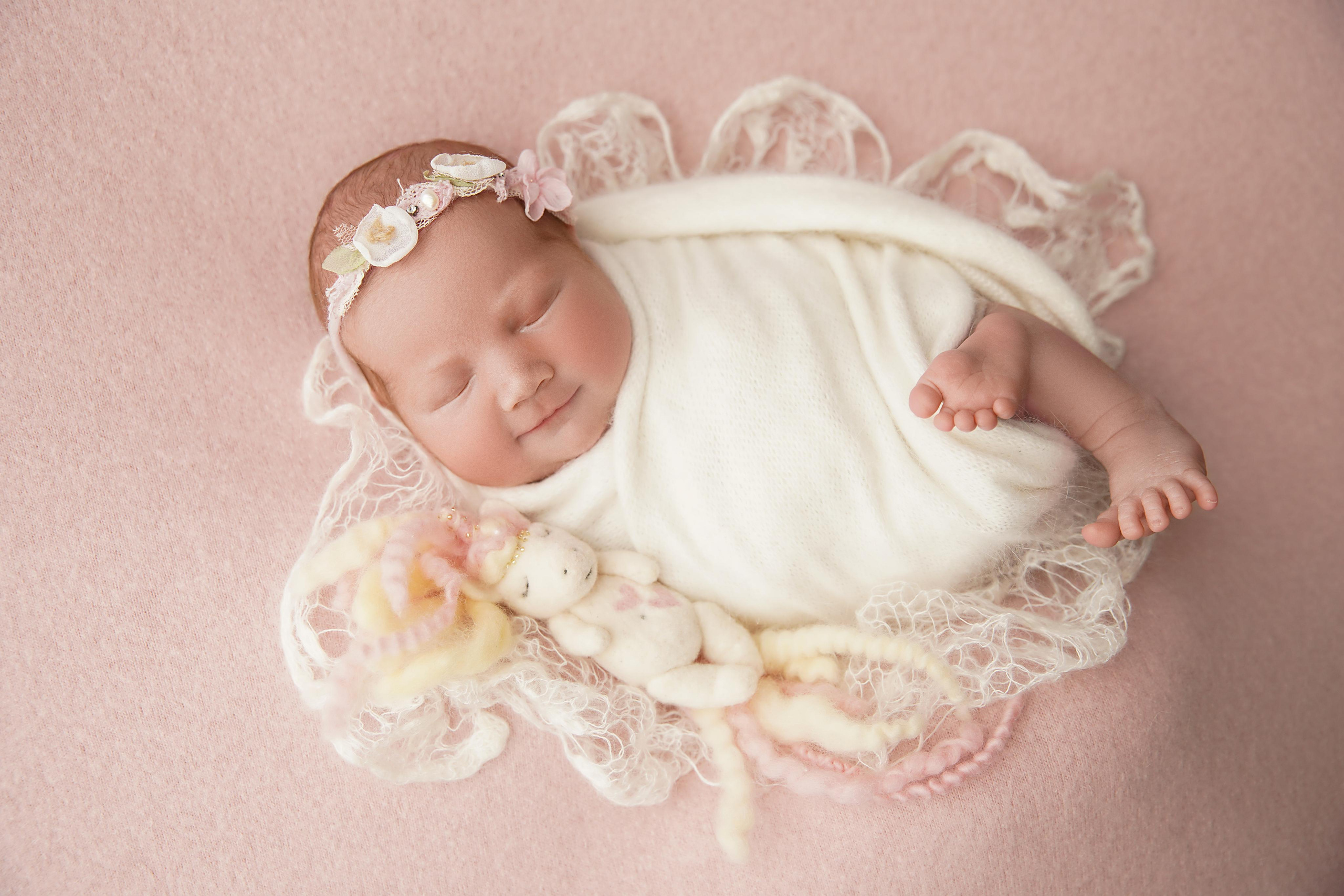 Девочки. Фотограф новорожденных. Семейный и детский фотограф в городе Сургуте