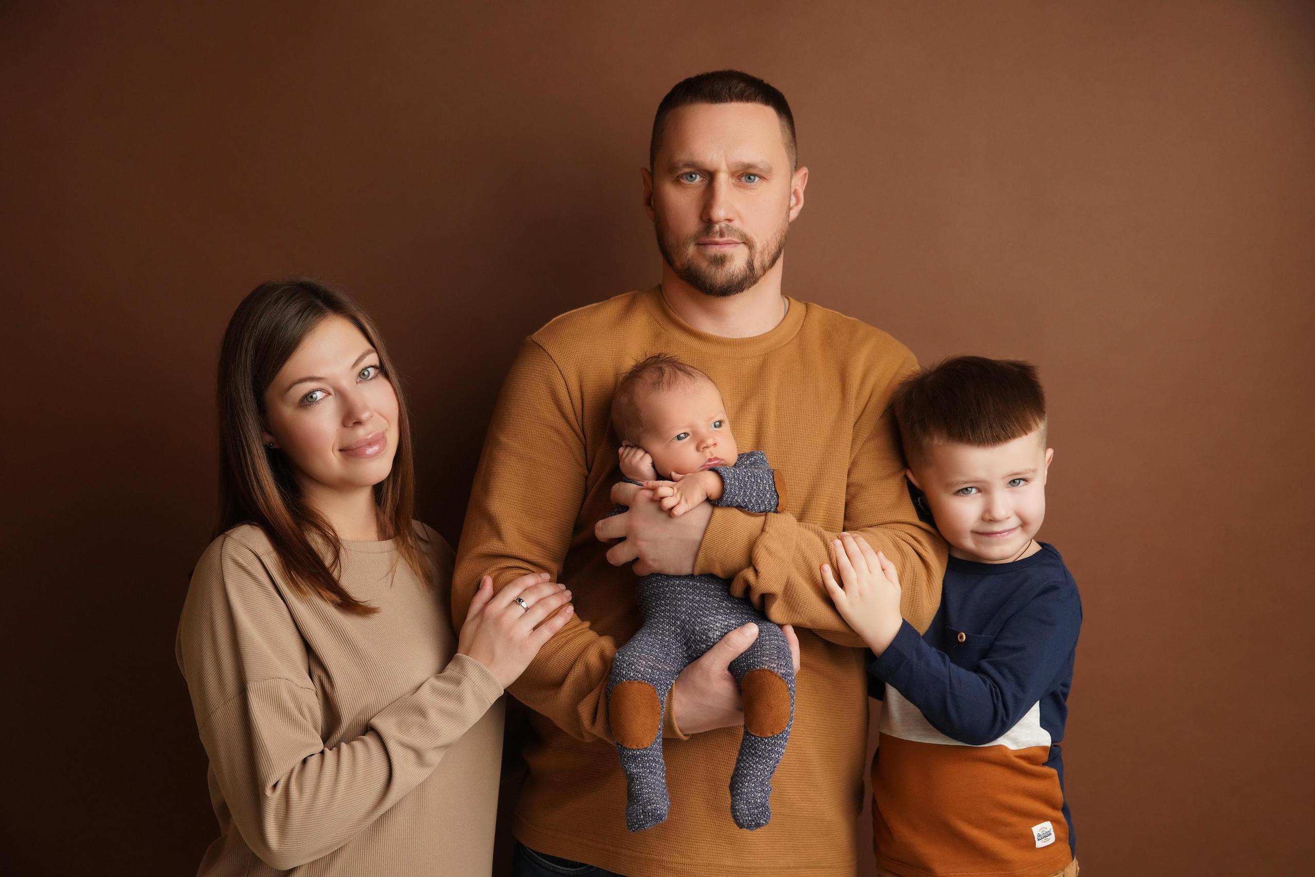 Альбом: Семейные. Фотограф новорожденных. Семейный и детский фотограф в городе Сургуте