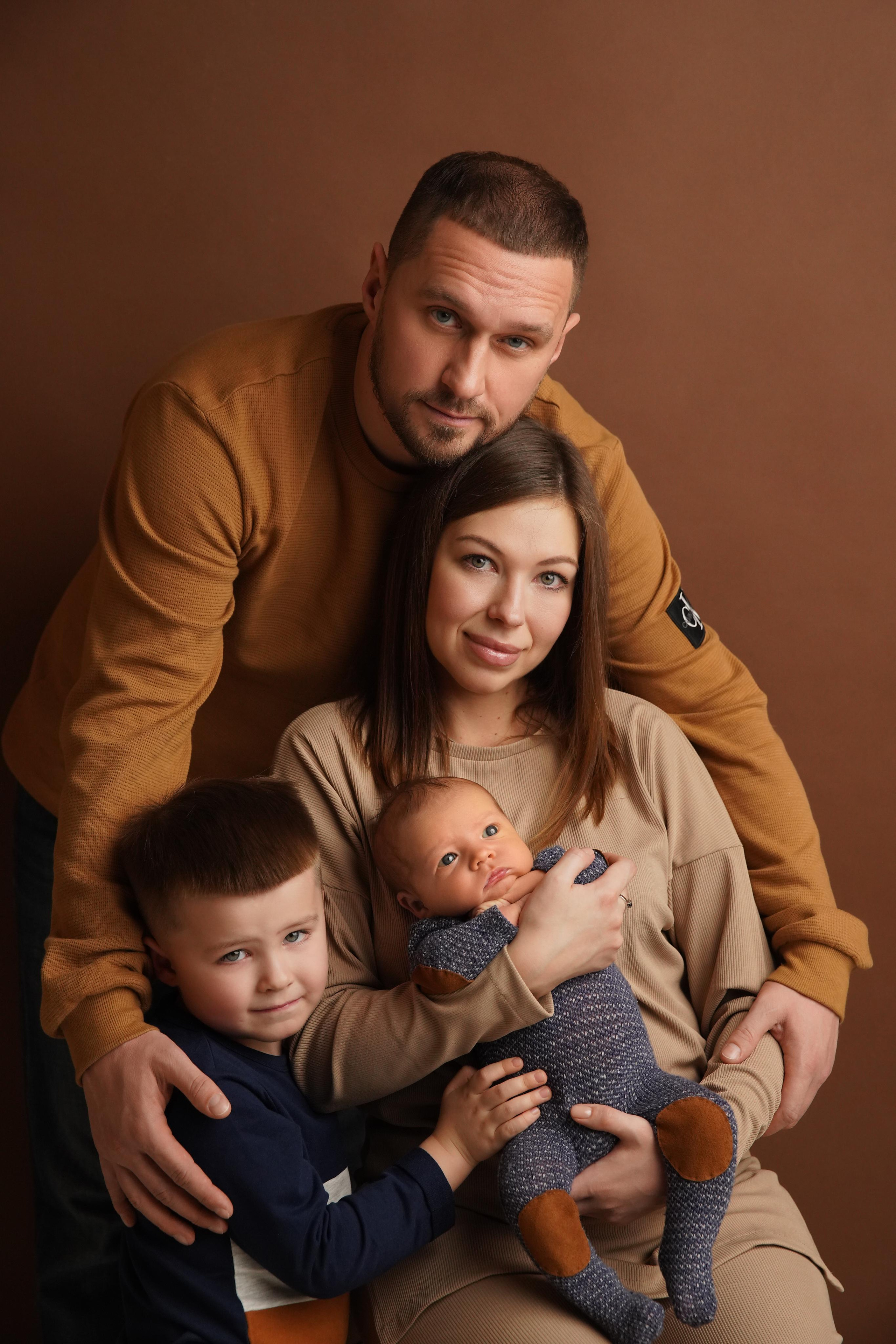 Альбом: Семейные. Фотограф новорожденных. Семейный и детский фотограф в городе Сургуте