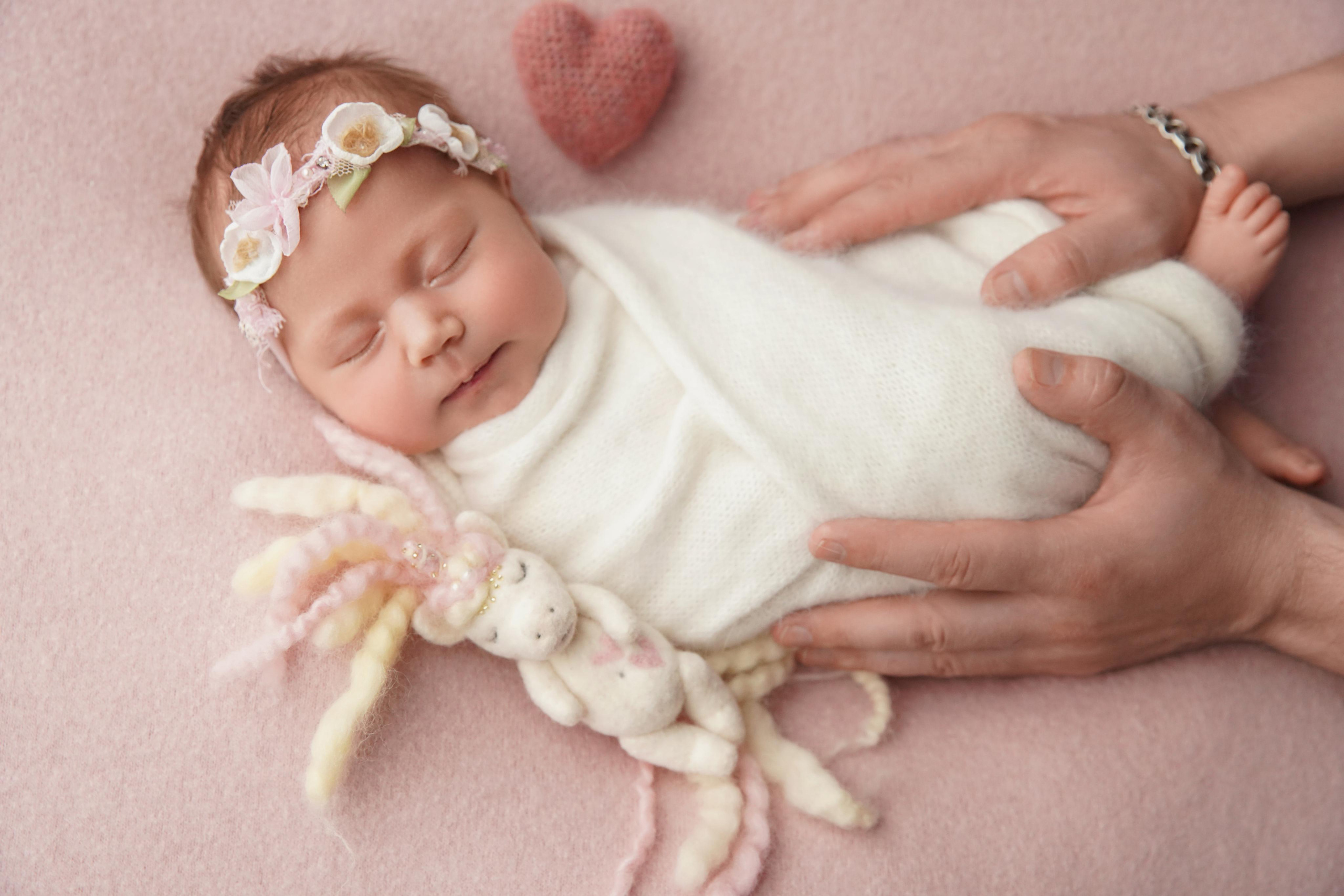 Девочки. Фотограф новорожденных. Семейный и детский фотограф в городе Сургуте