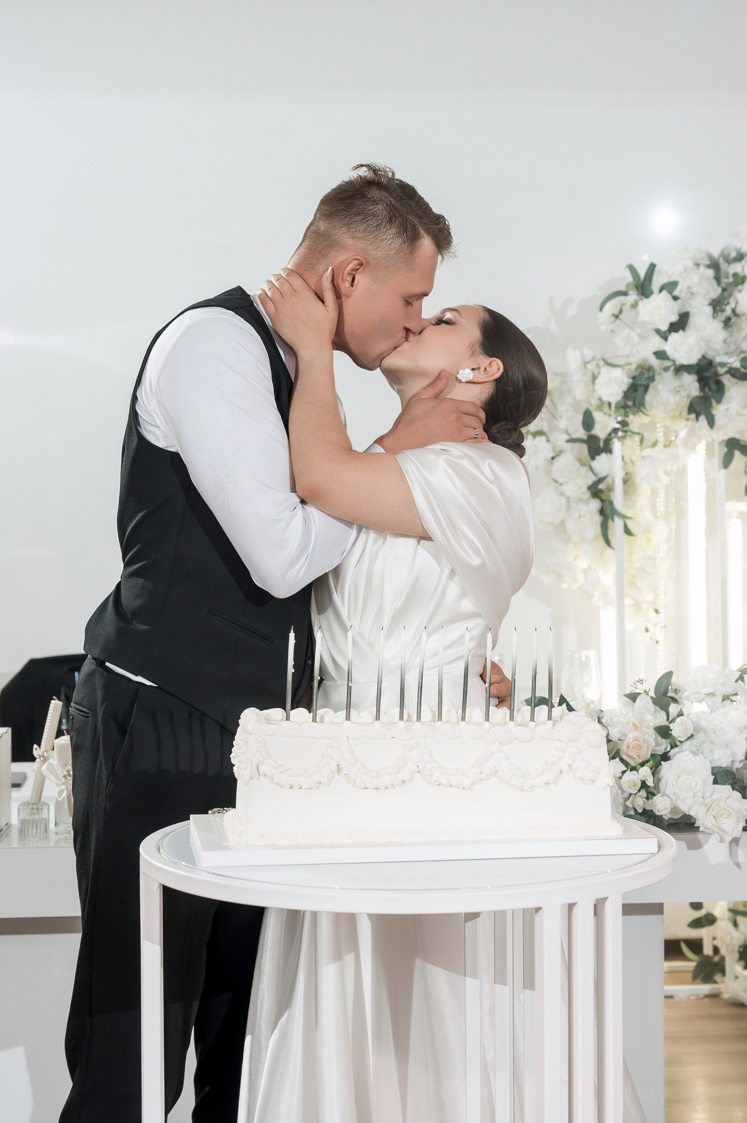 Егор и Валерия 23.08.25. Свадебный фотограф в Новосибирске. Александра Верхушина