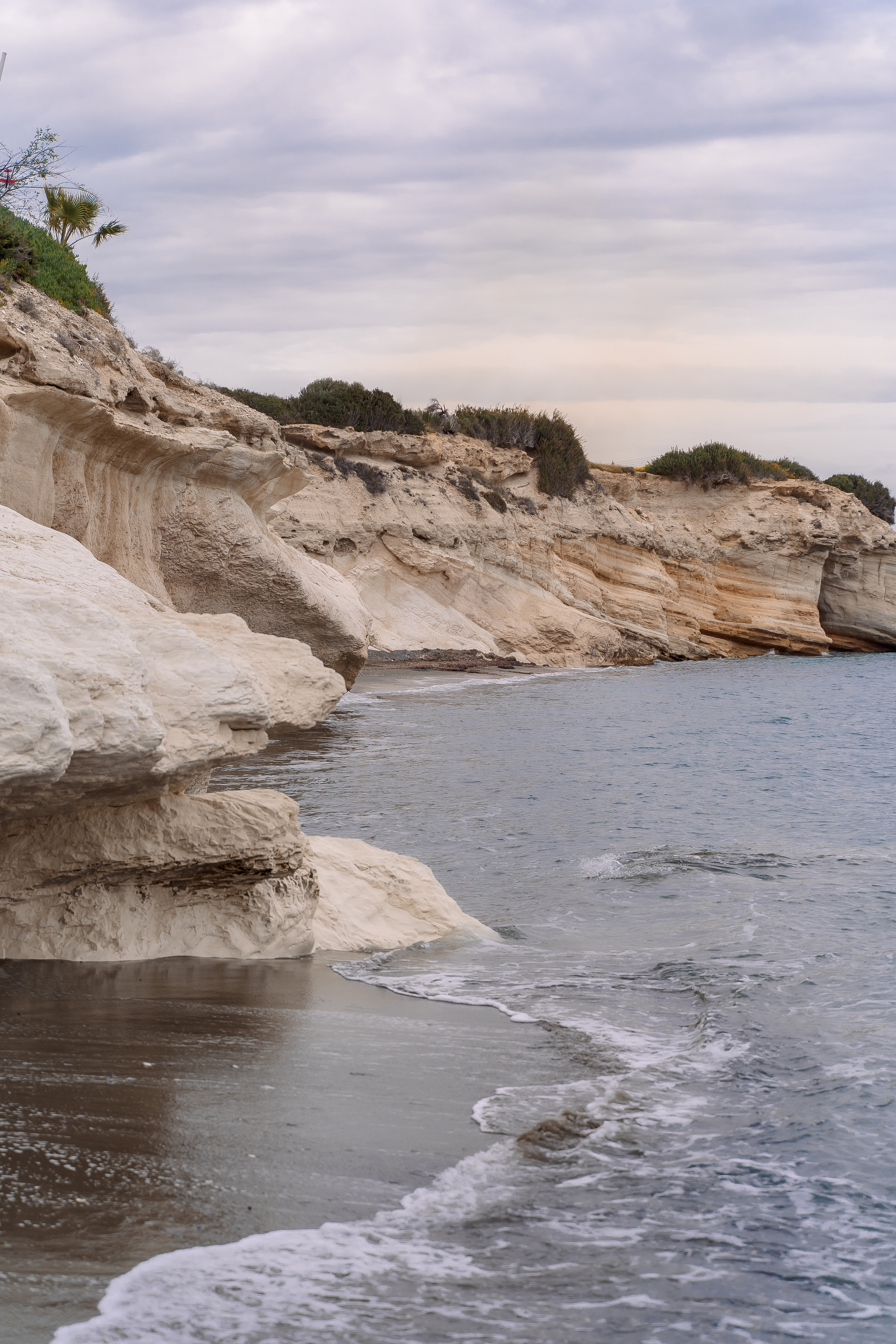 Артем и Алена. Камерная свадьба на Кипре. Свадебный и семейный фотограф Ирина Чернова